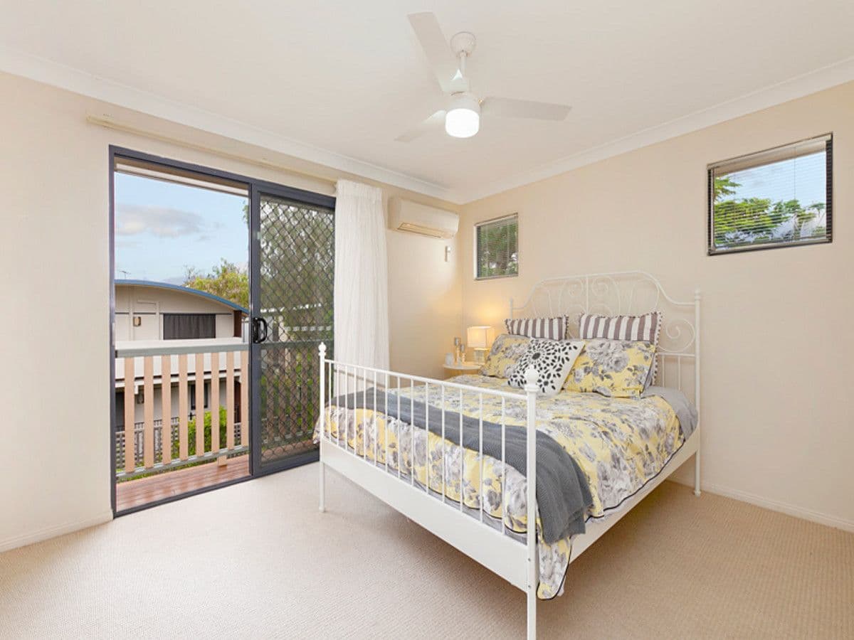 34 Warren Street, St Lucia QLD 4067, St Lucia - Thumbnail 3