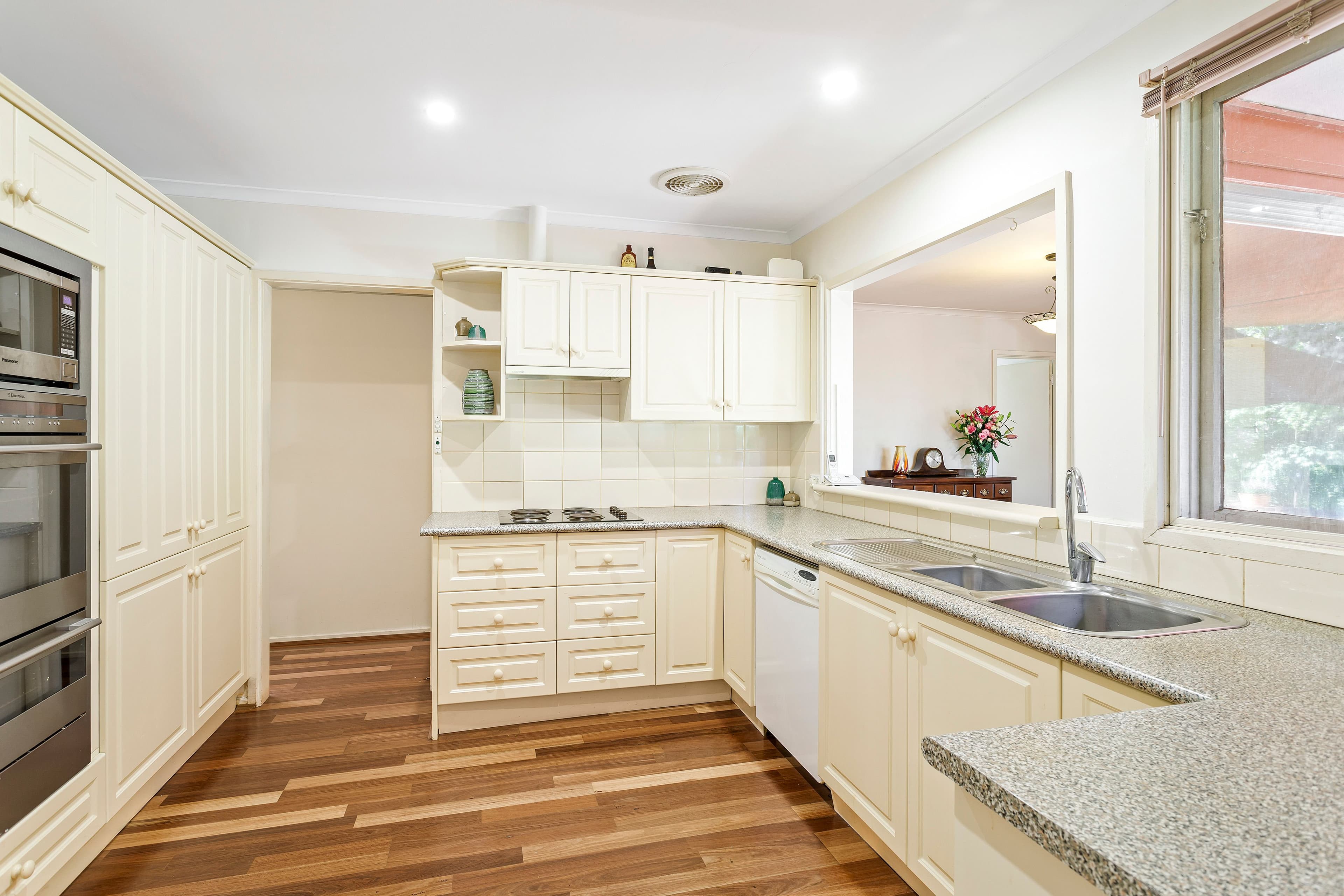 29 Verene Avenue, Templestowe Lower VIC 3107, Templestowe Lower - Thumbnail 4