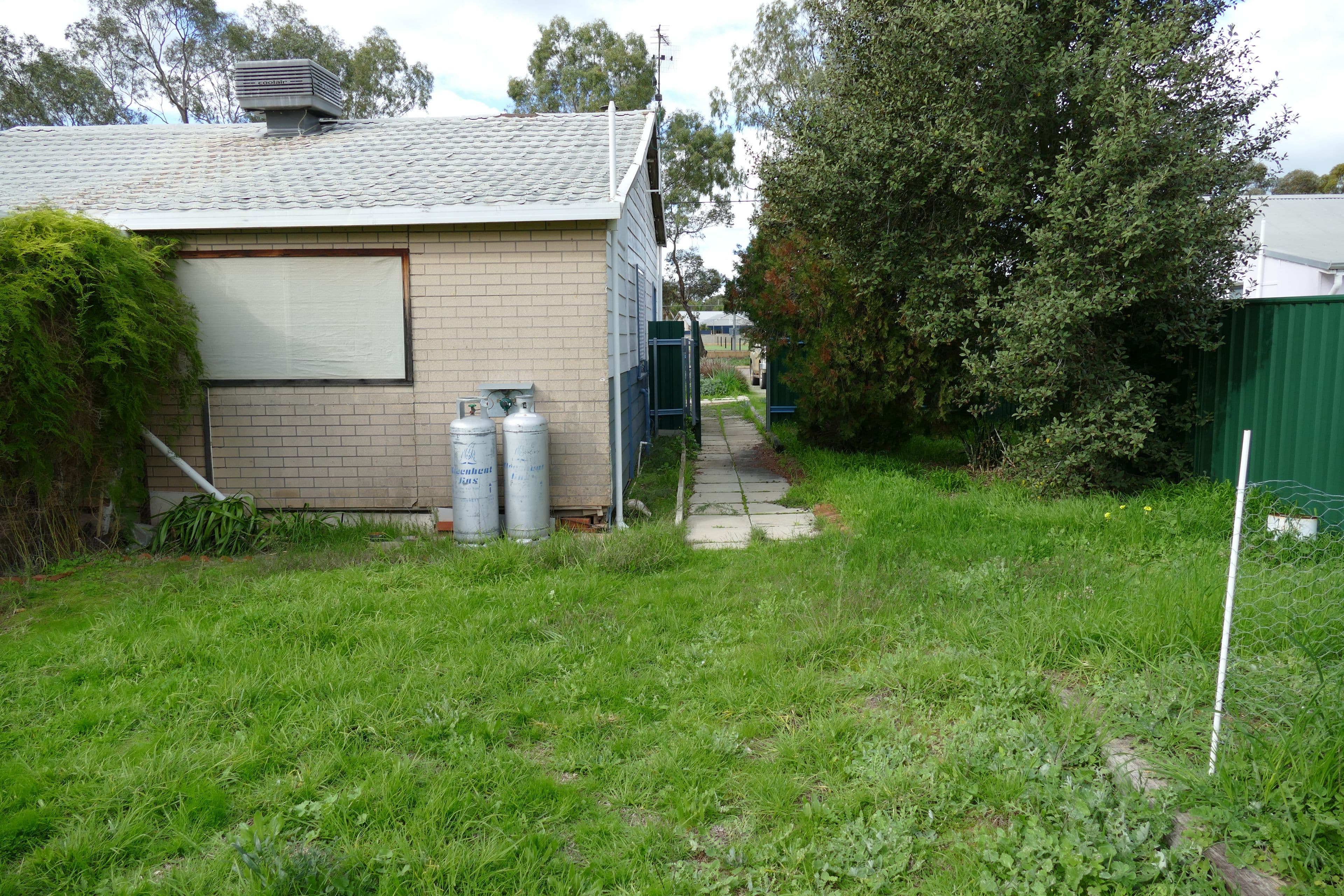 82 Gardiner Street, Moora WA 6510, Moora - Thumbnail 4