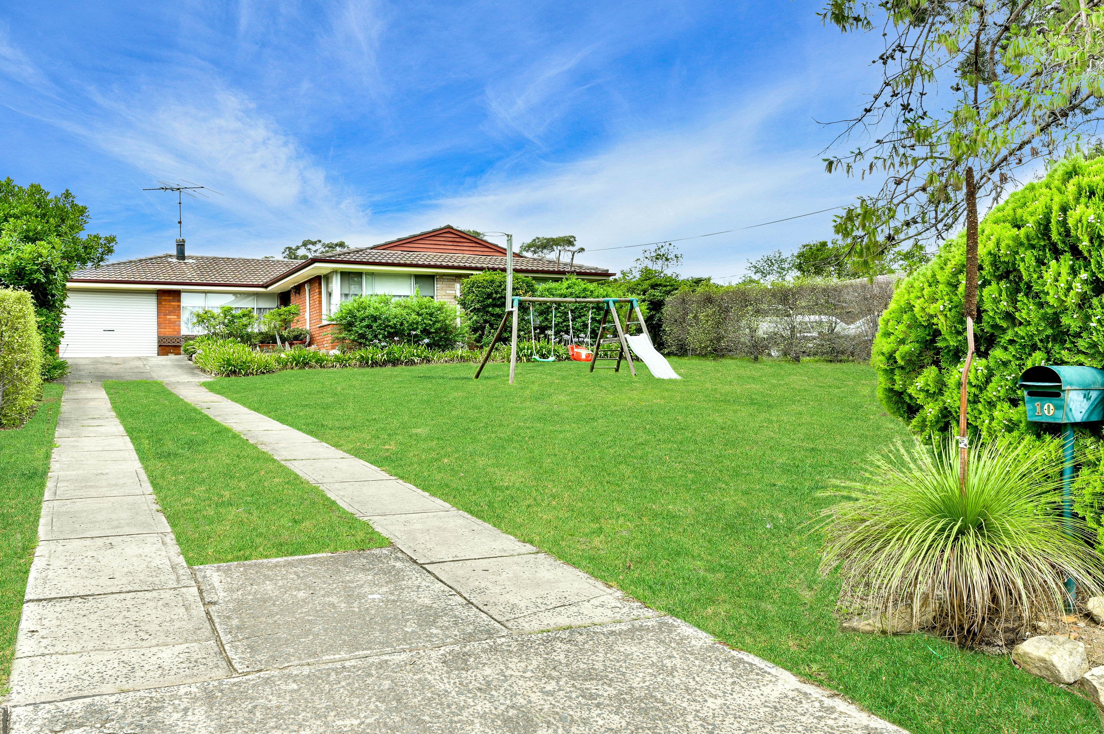 10 Carlton Road, Thirlmere NSW 2572, Thirlmere - Image 1
