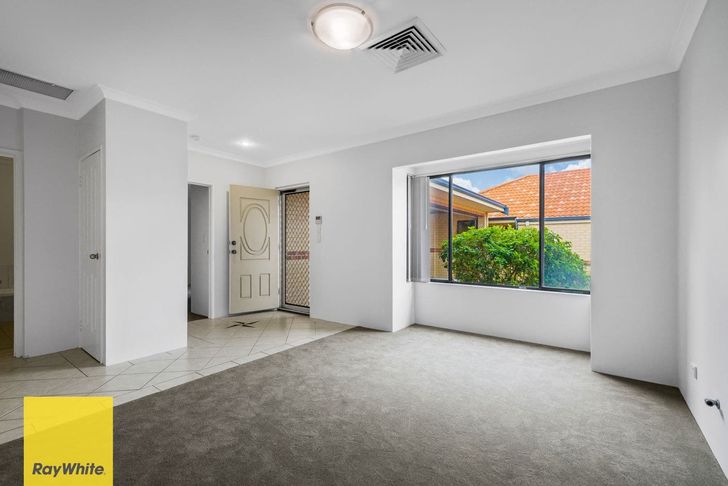 1 Ravenswood Drive, Nollamara WA 6061, Nollamara - Thumbnail 2