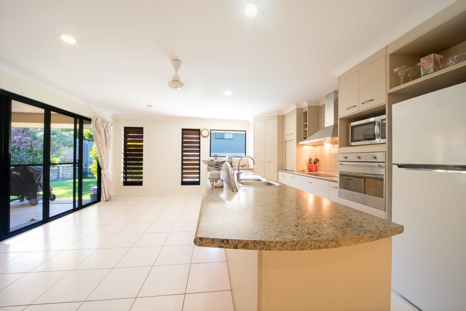 15 Jonquill Court, Cannonvale QLD 4802, Cannonvale - Thumbnail 2