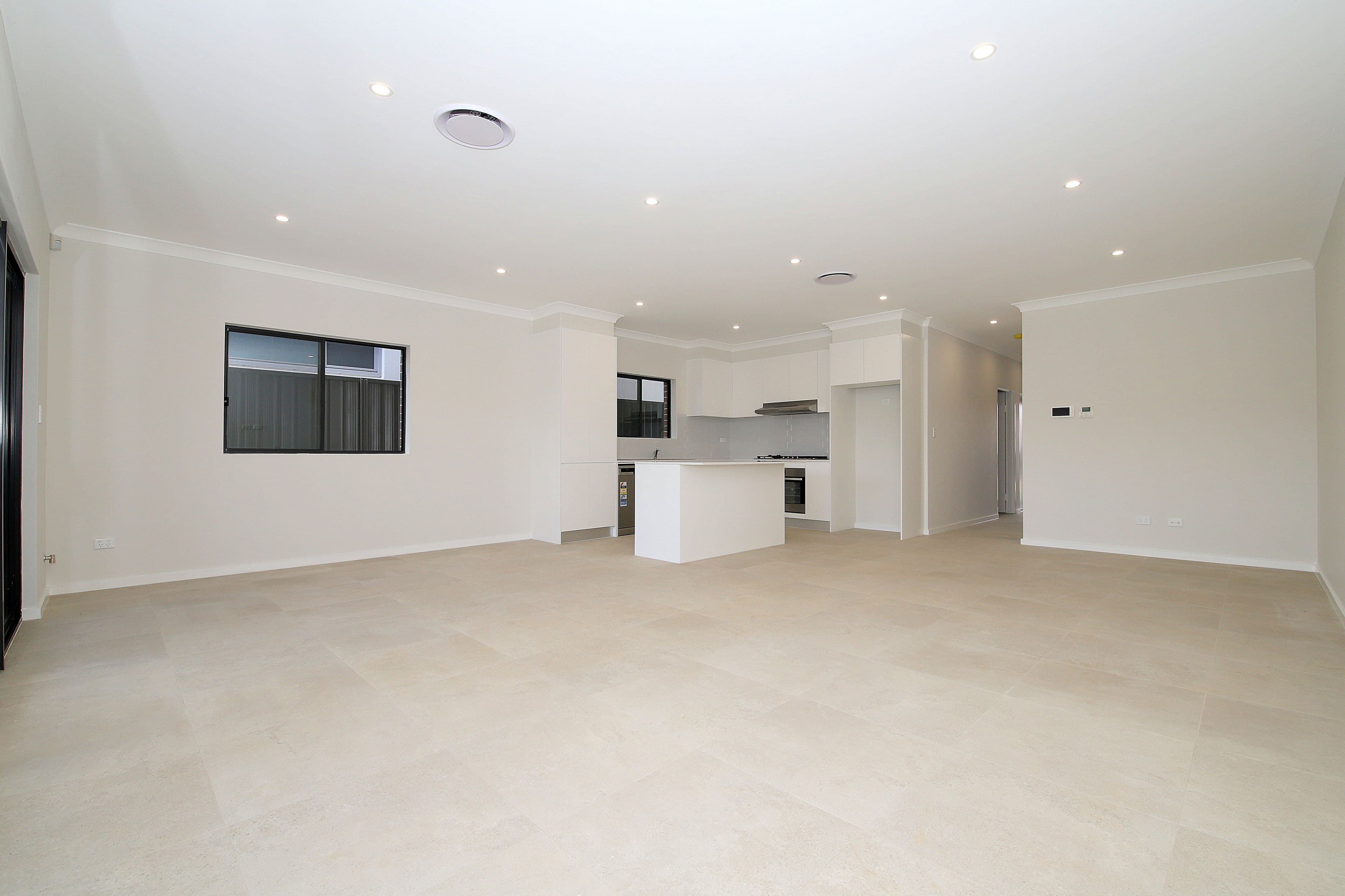 11 Cardigan Road, Greenacre NSW 2190, Greenacre - Thumbnail 2