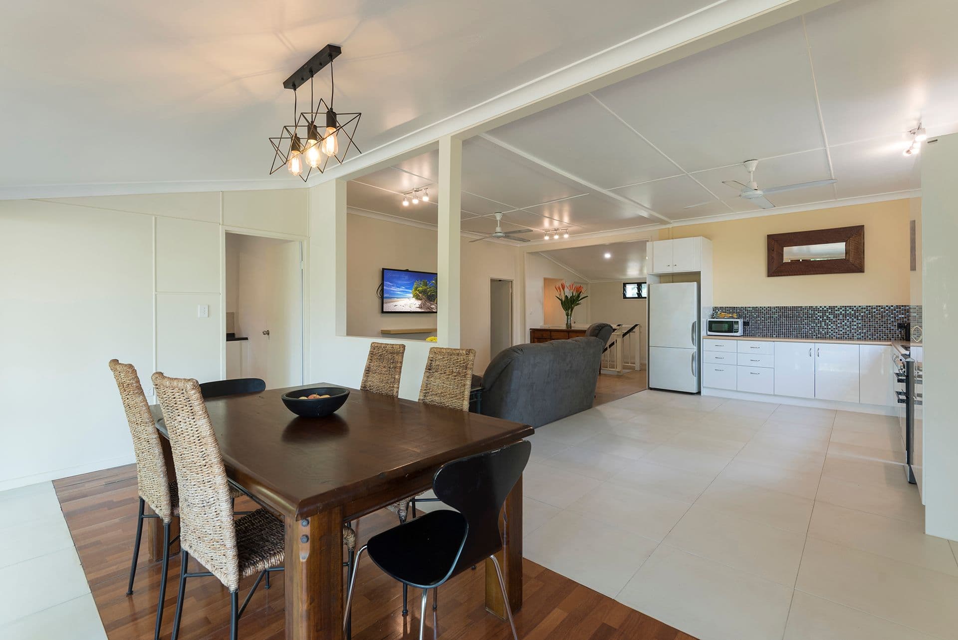 13 Mossman Street, Mossman QLD 4873, Mossman - Thumbnail 4