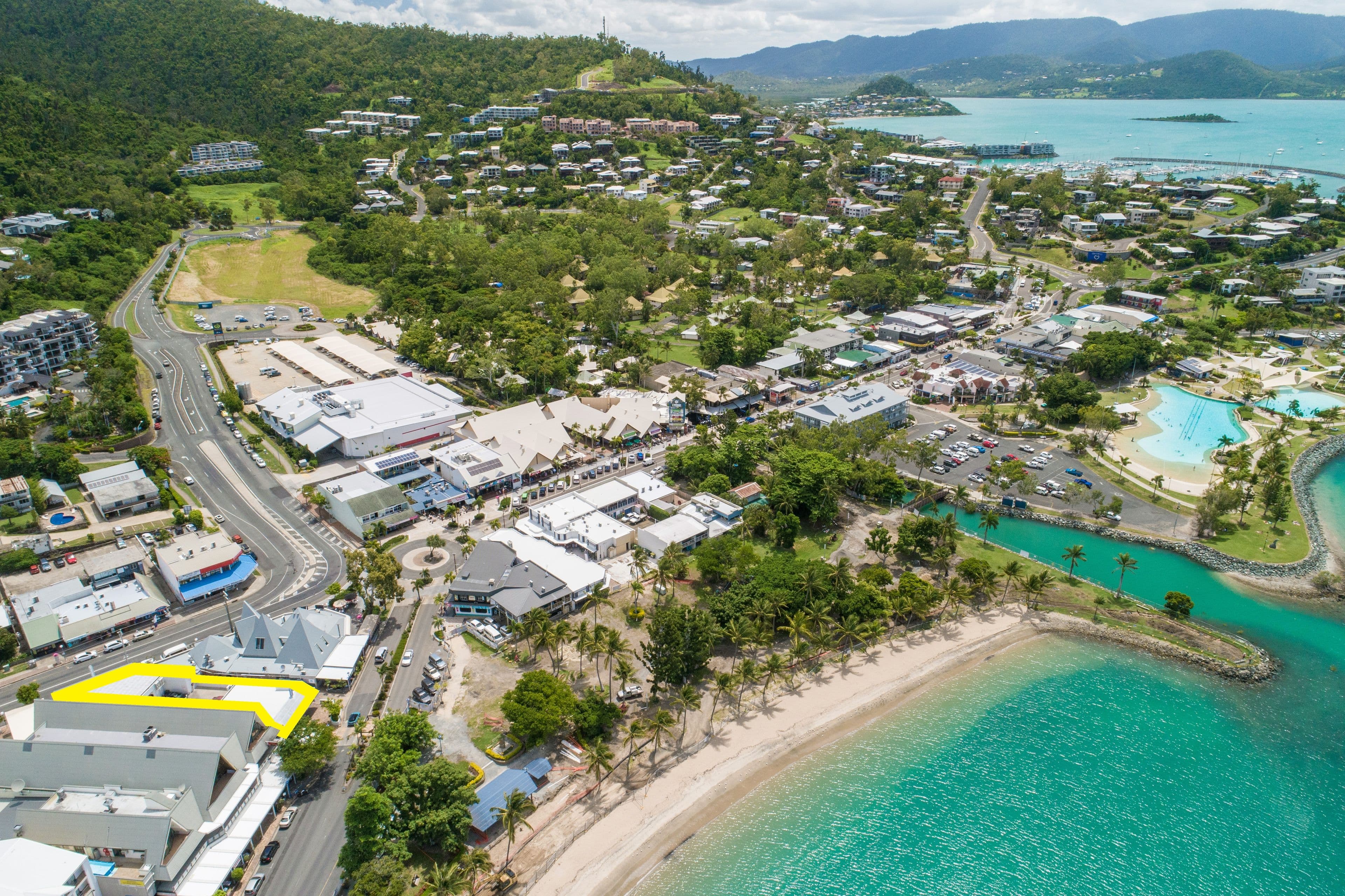 295 Shute Harbour Rd/Airlie Esplanade, Airlie Beach QLD 4802, Airlie Beach - Thumbnail 2