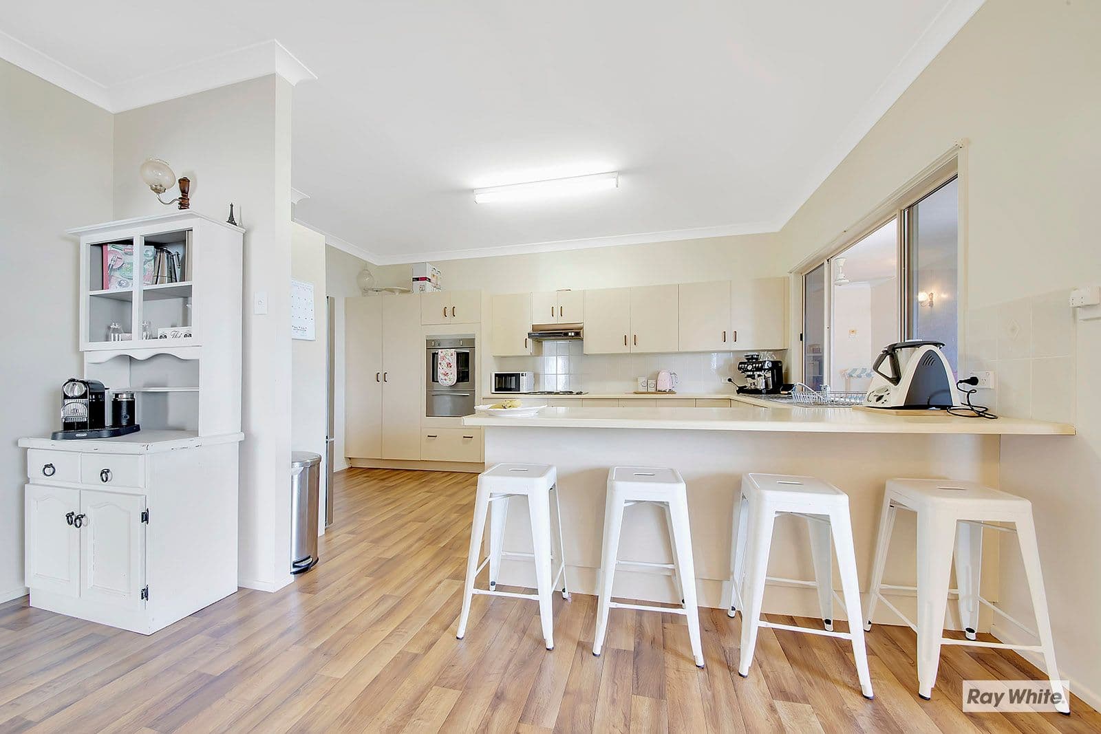 8 John Street, Yeppoon QLD 4703, Yeppoon - Thumbnail 4