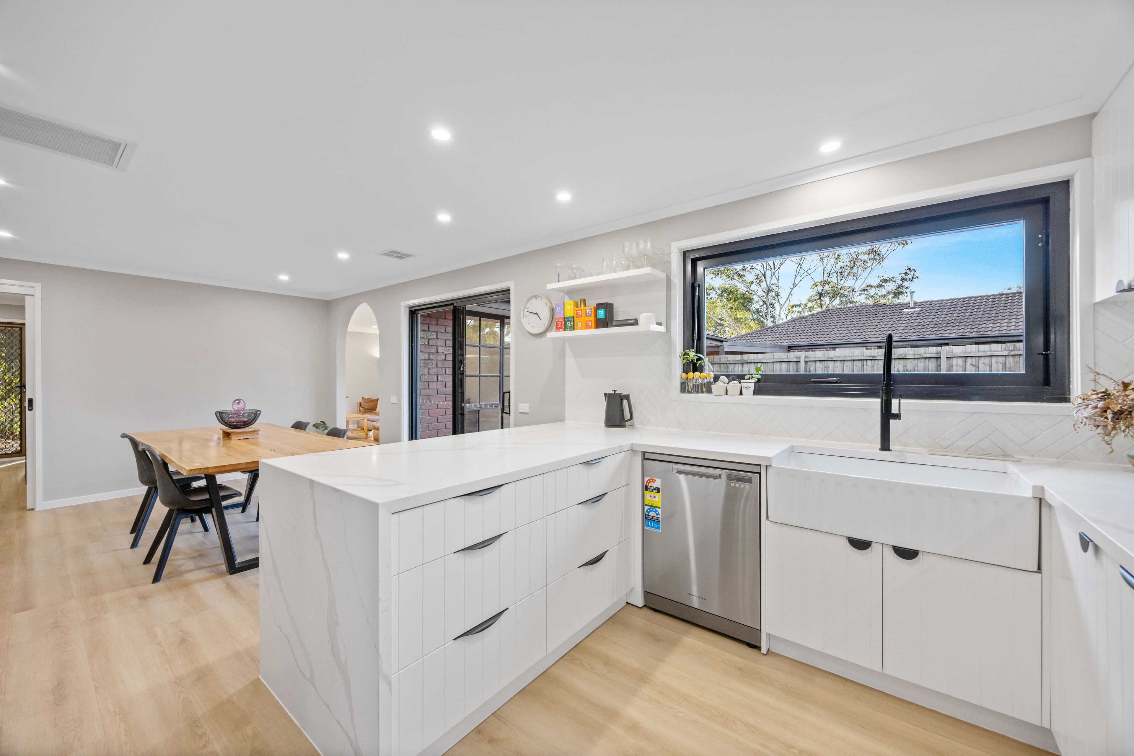 6 Coolabah Grove, Berwick VIC 3806, Berwick - Thumbnail 7
