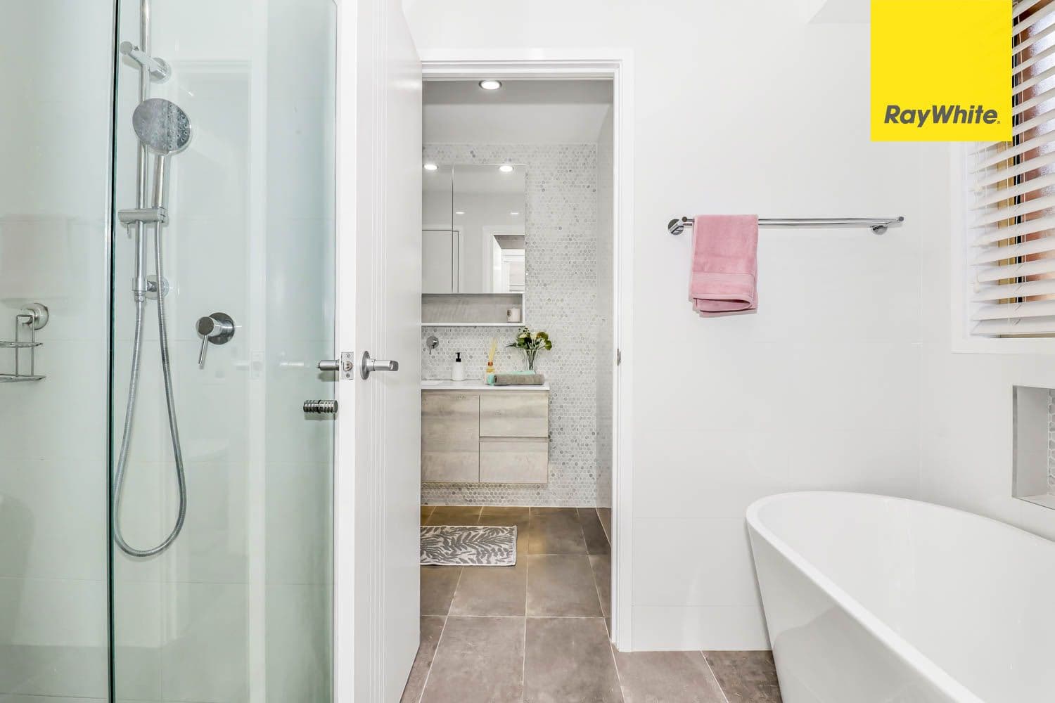 5 Guernsey Way, Stanhope Gardens NSW 2768, Stanhope Gardens - Thumbnail 8