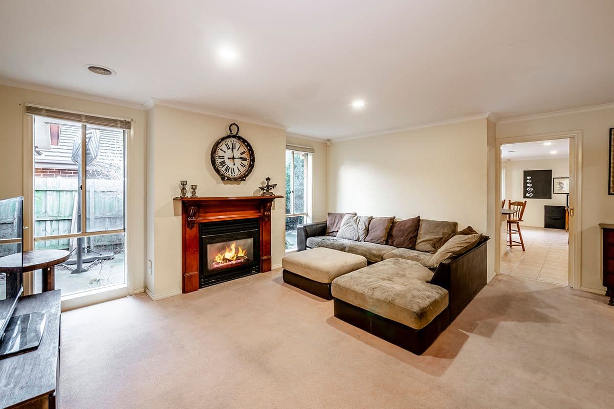 64 Scarborough Avenue, Cranbourne West VIC 3977, Cranbourne West - Thumbnail 2