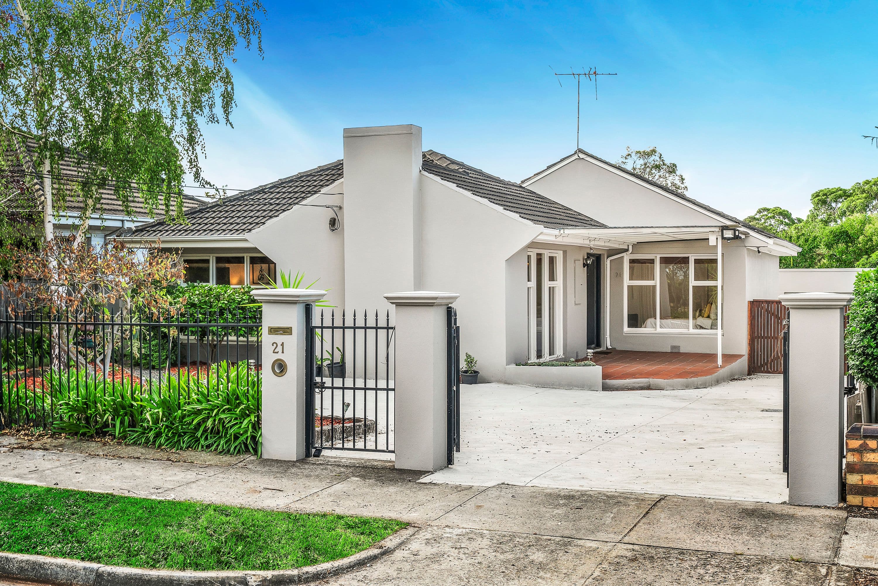 21 Brazeel Street, Blackburn South VIC 3130, Blackburn South - Image 1
