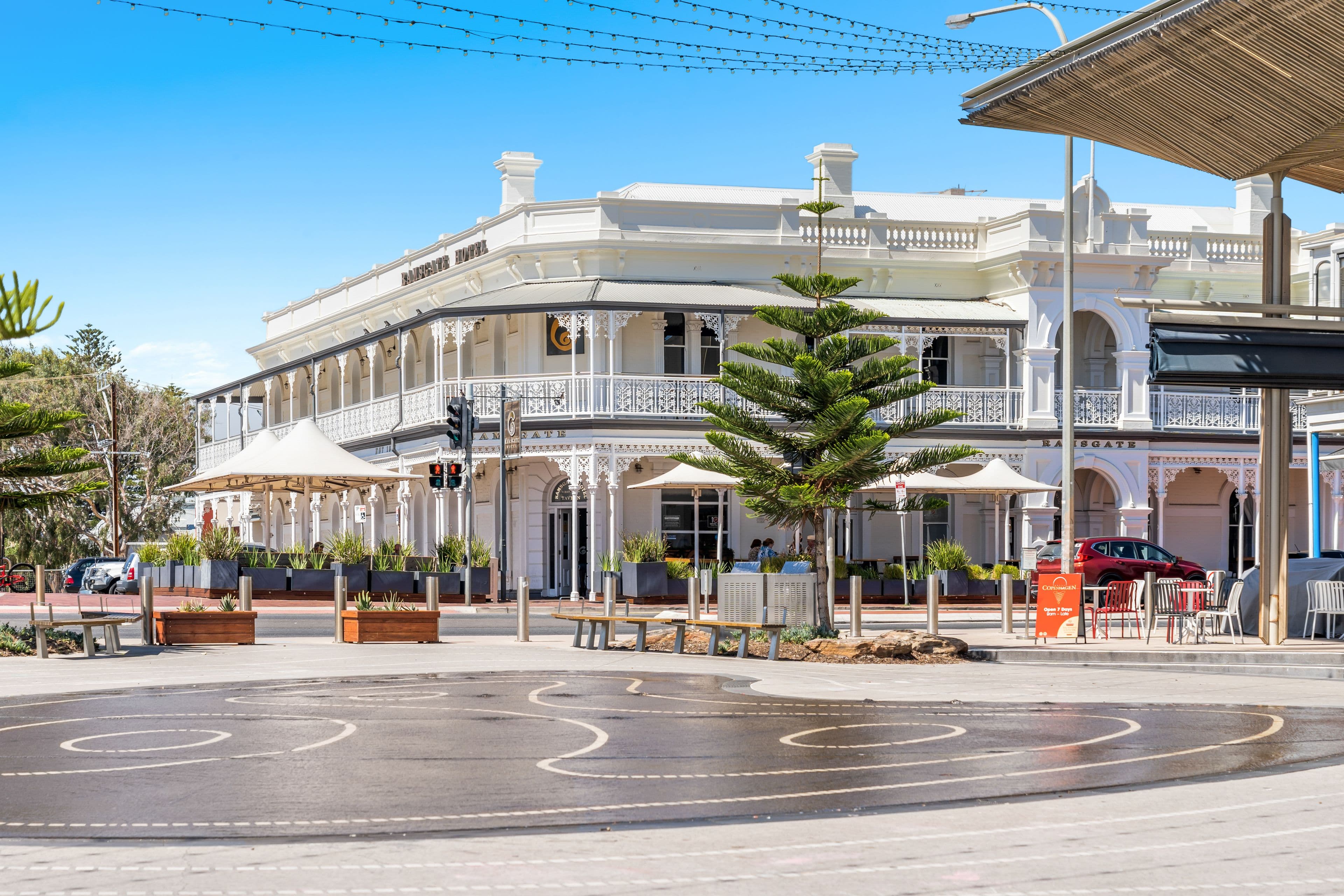 384 Seaview Road, Henley Beach SA 5022, Henley Beach - Thumbnail 5