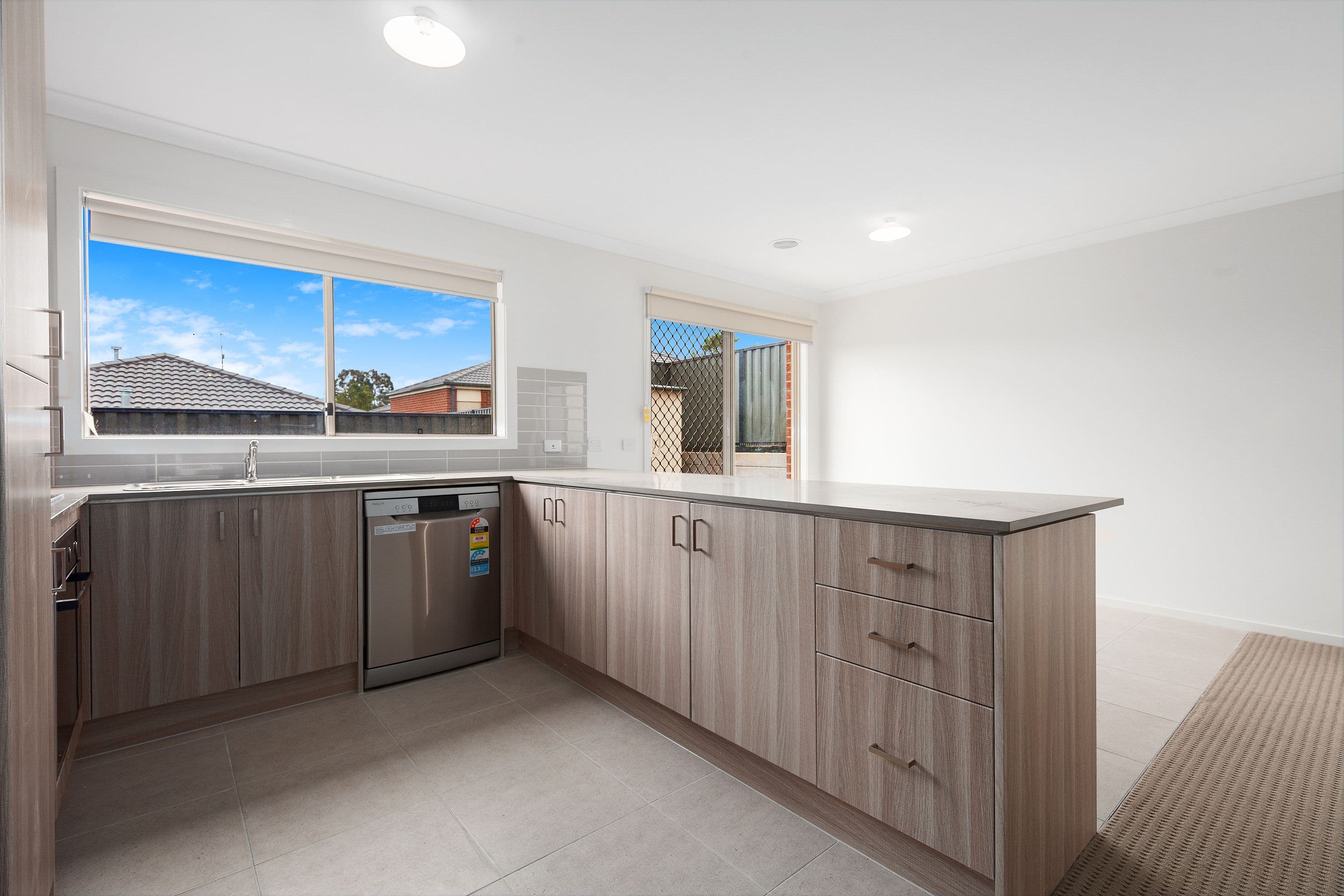 Lot 16 94 Lampard Road, Drouin VIC 3818, Drouin - Thumbnail 3