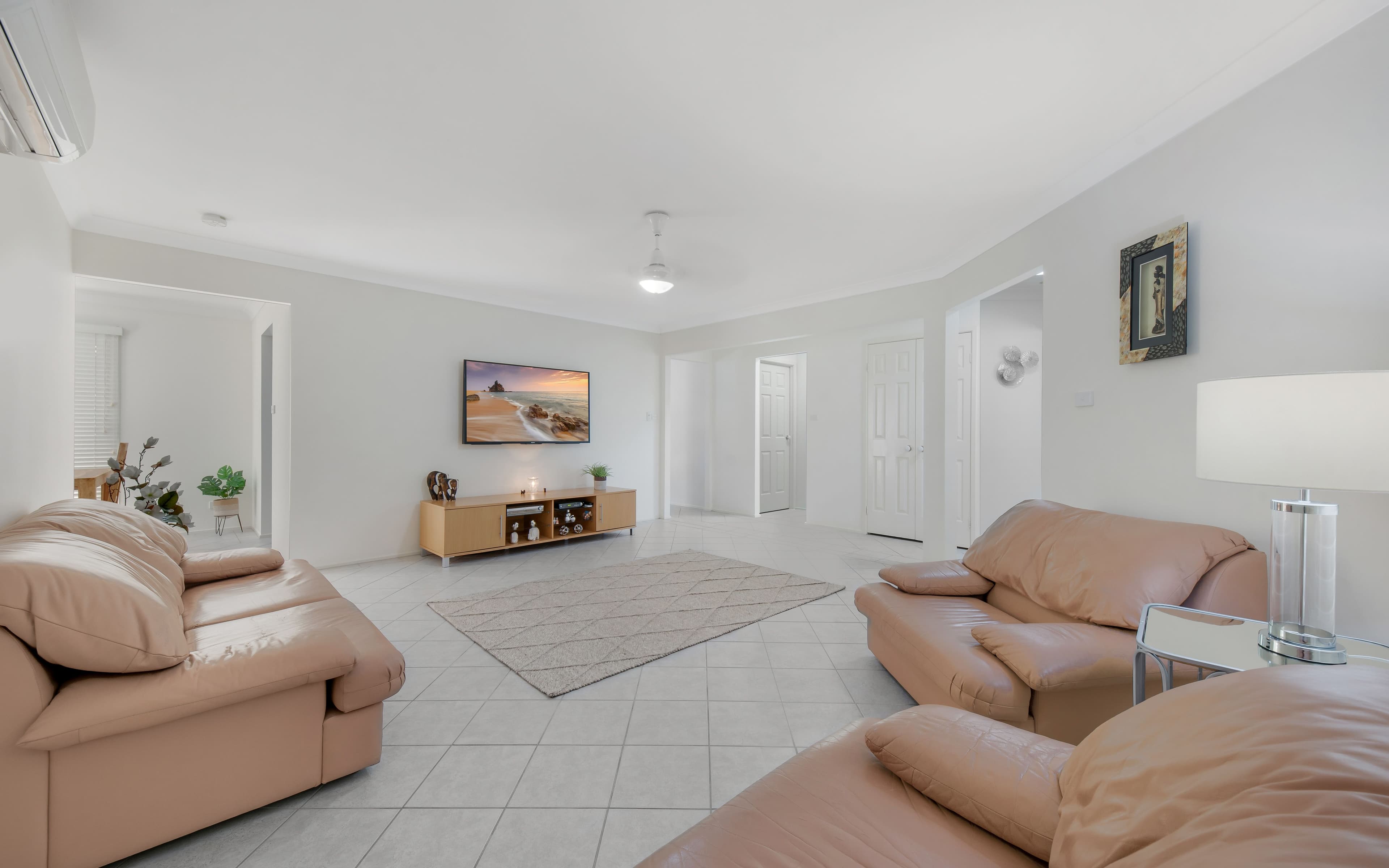 6 Yukon Place, Kearns NSW 2558, Kearns - Thumbnail 2