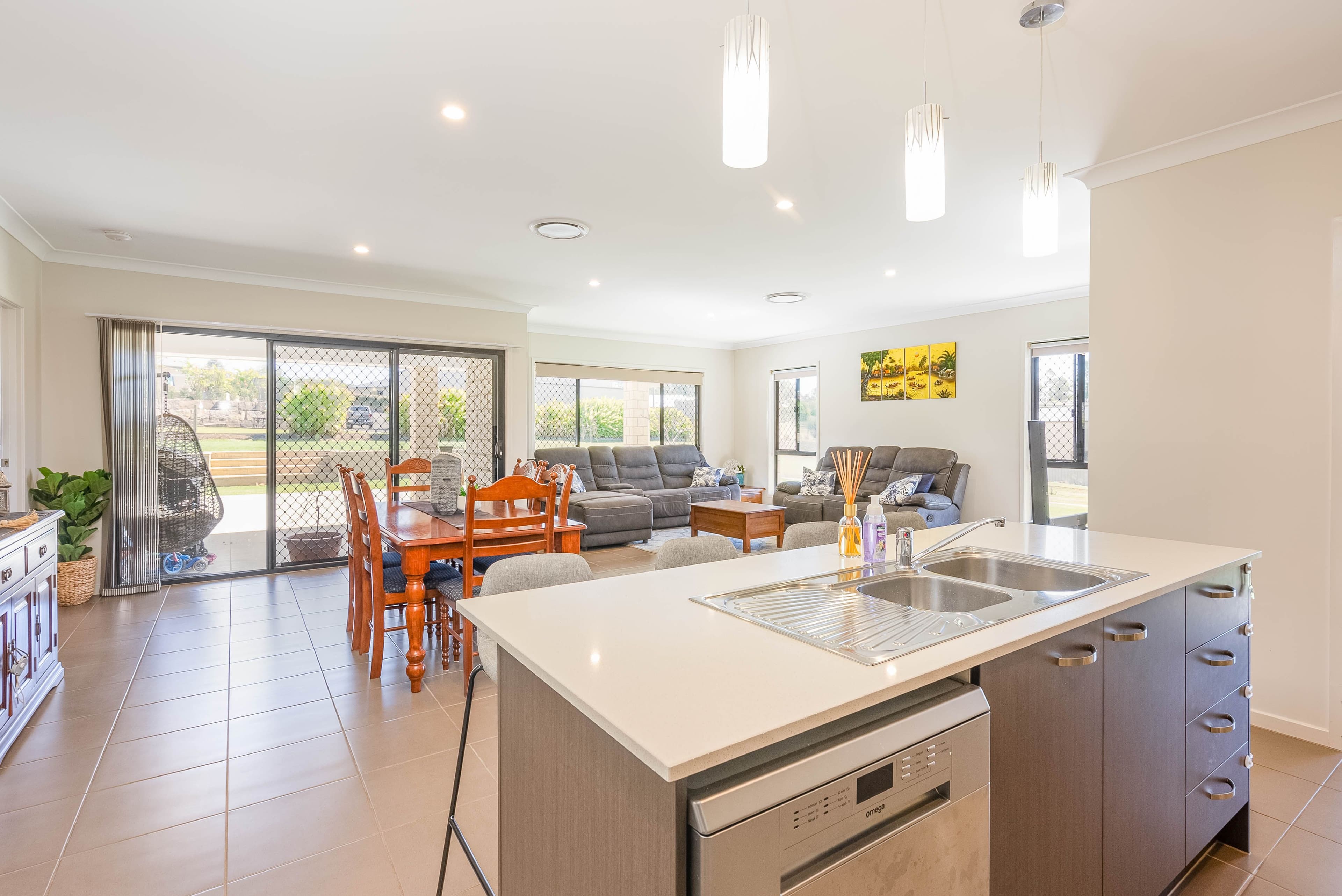 93 Willowbank Drive, Willowbank QLD 4306, Willowbank - Thumbnail 7
