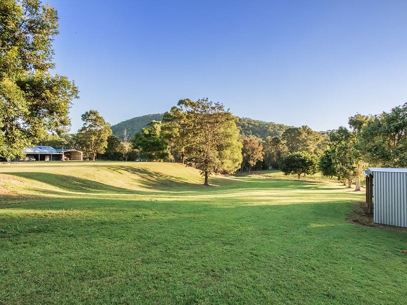 118 Crest Hill Drive, Wongawallan QLD 4210, Wongawallan - Thumbnail 4