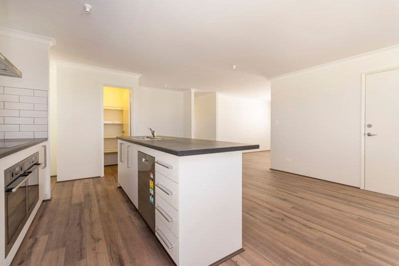 17 Revilo Street, Lancelin WA 6044, Lancelin - Thumbnail 4