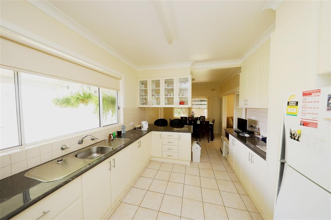 8 Beale Street, Tumut NSW 2720, Tumut - Thumbnail 6