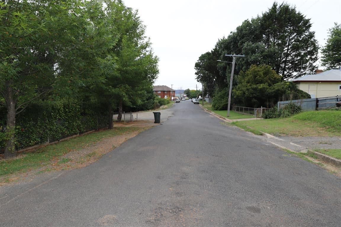 2 Pioneer Street, Batlow NSW 2730, Batlow - Thumbnail 3
