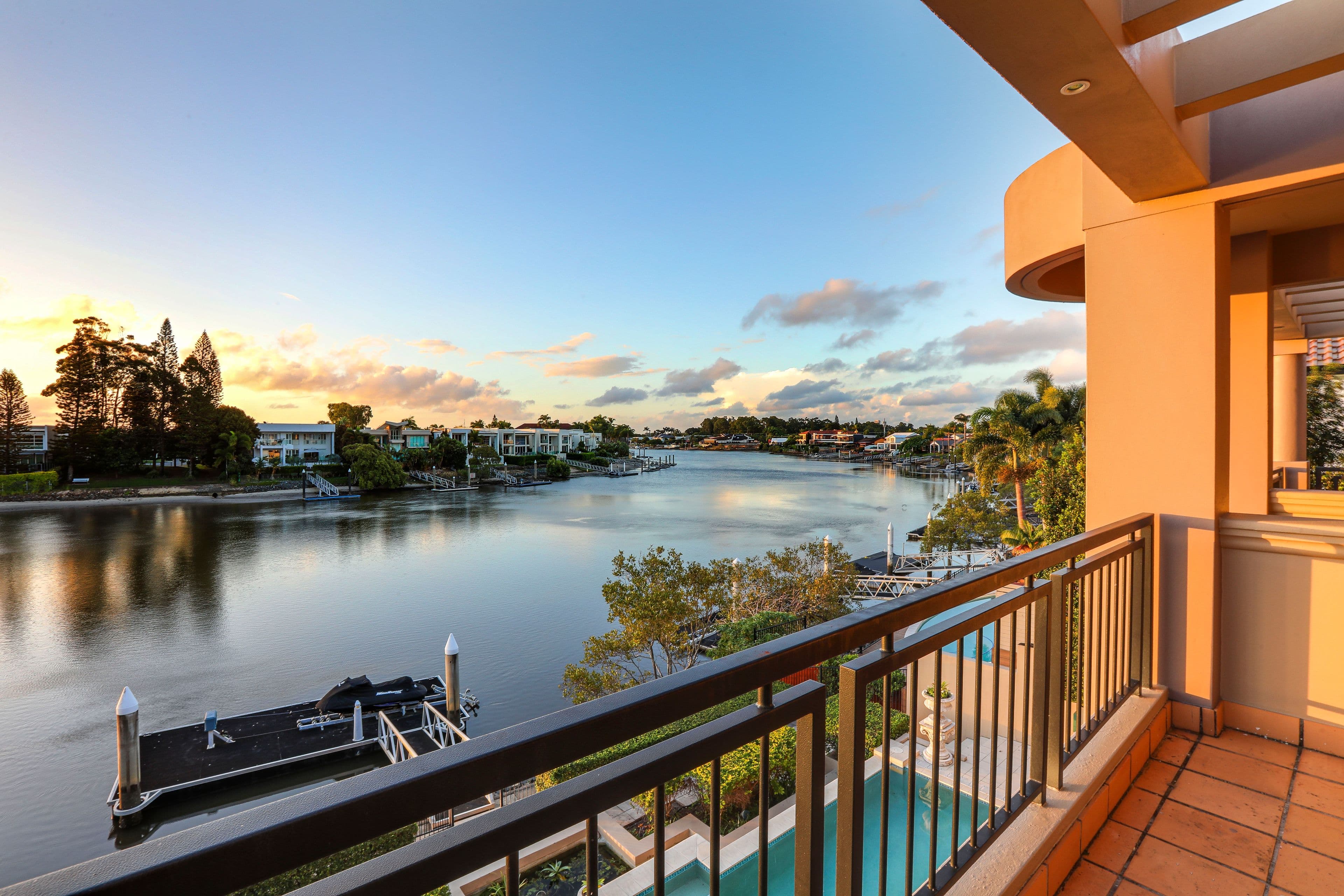 11 Ipsley Drive, Broadbeach Waters QLD 4218, Broadbeach Waters - Thumbnail 4