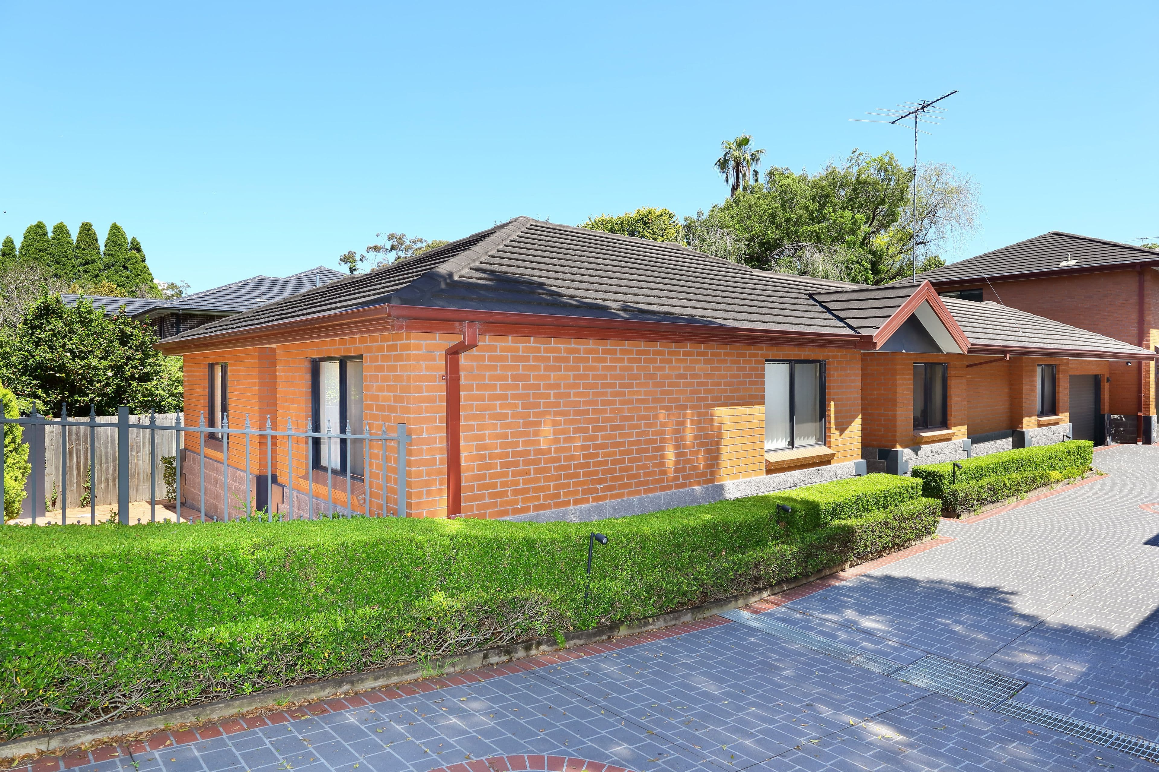4 River Road, Oatley NSW 2223, Oatley - Image 1