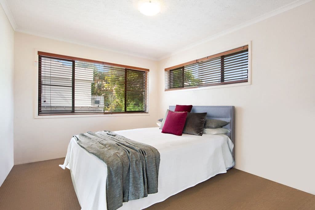 12 Rosewood Avenue 'The Cascades', Broadbeach QLD 4218, Broadbeach - Thumbnail 2