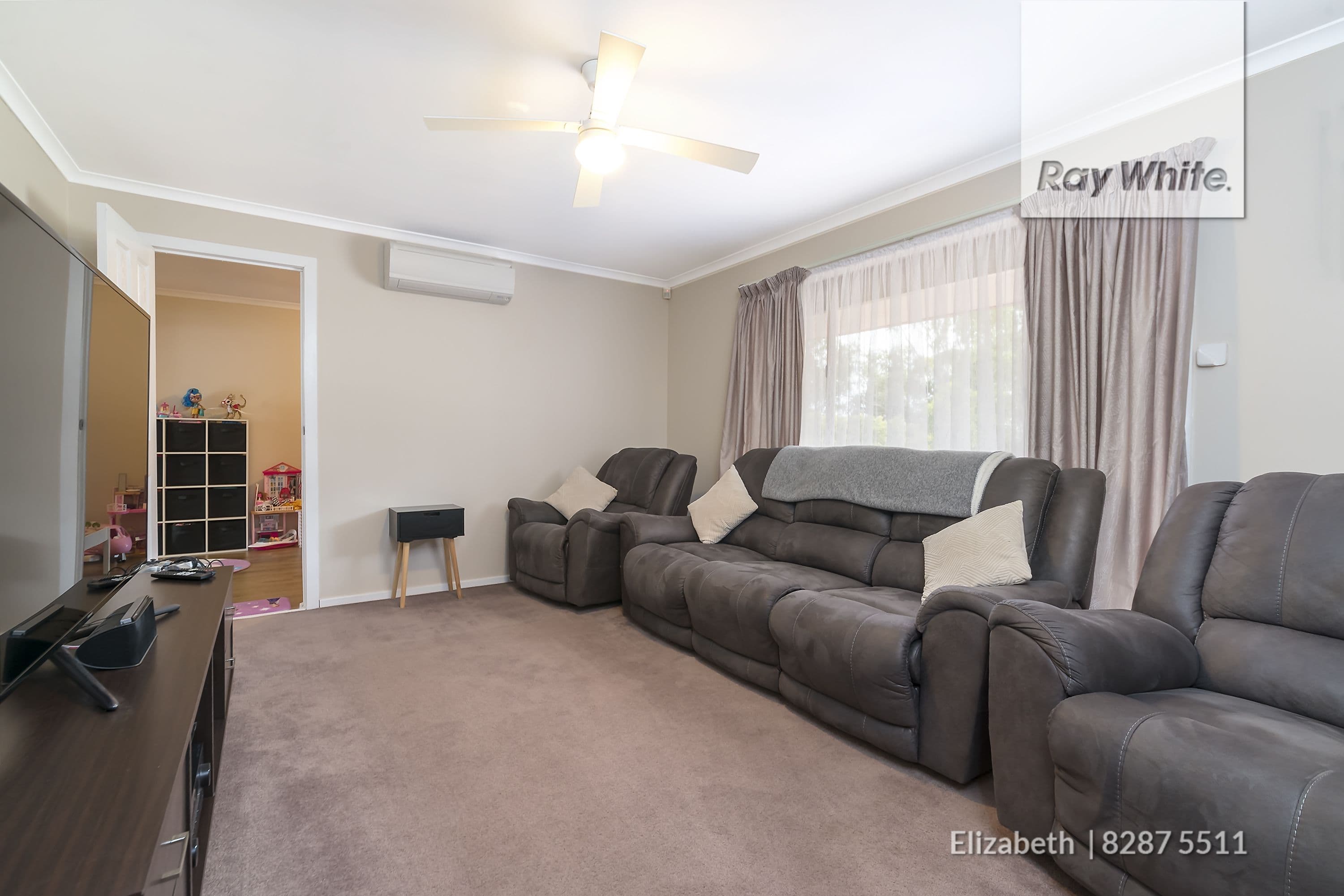 17 Taunton Crescent, Craigmore SA 5114, Craigmore - Thumbnail 4