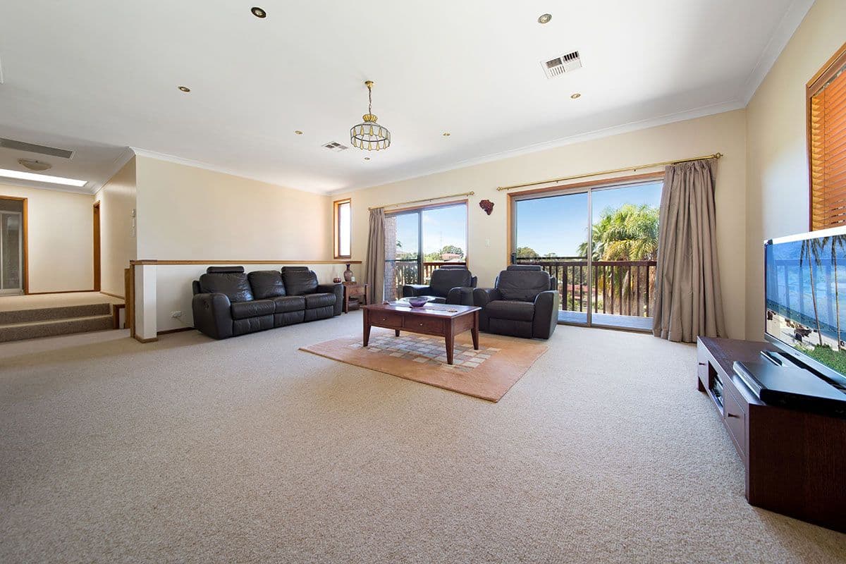 6 Mason Place, Barden Ridge - Thumbnail 4