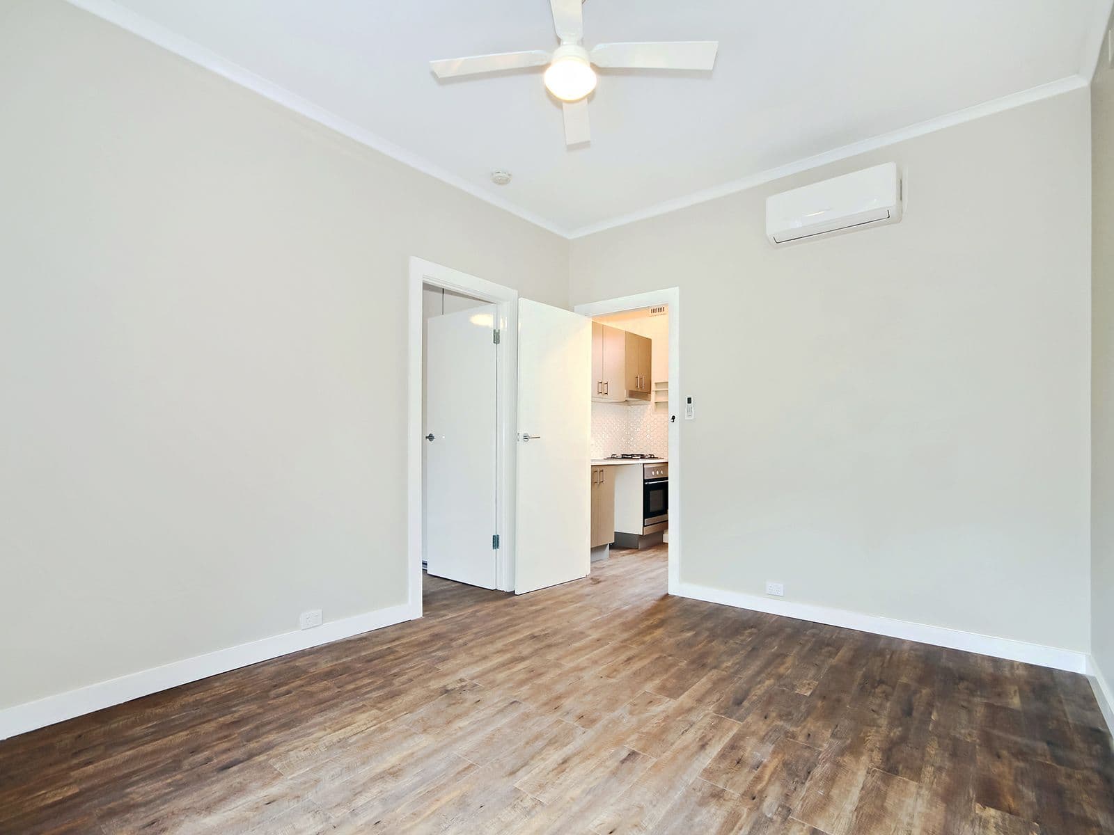 2/302A Goodwood Road, Clarence Park SA 5034, Clarence Park - Thumbnail 5