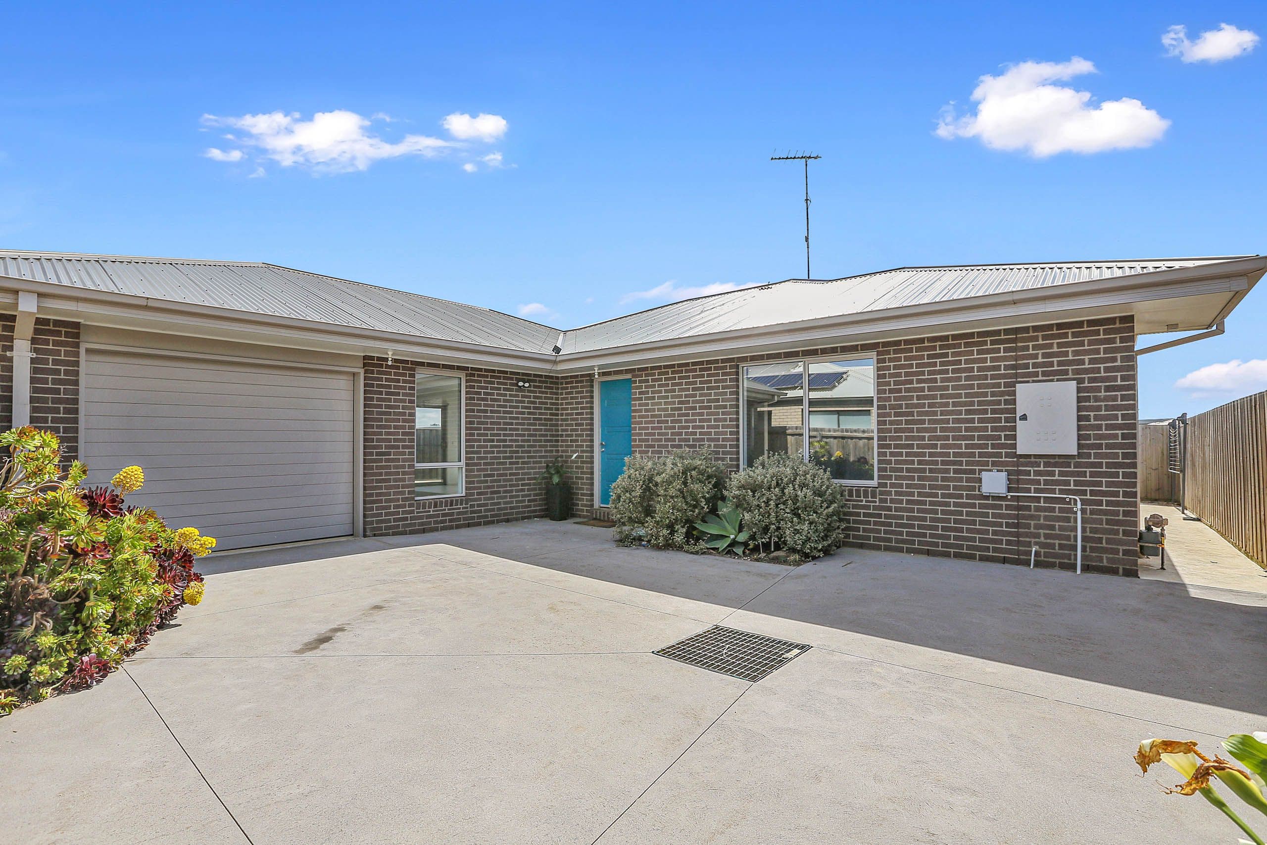 42 Whitecliff Way, Armstrong Creek VIC 3217, Armstrong Creek - Image 1