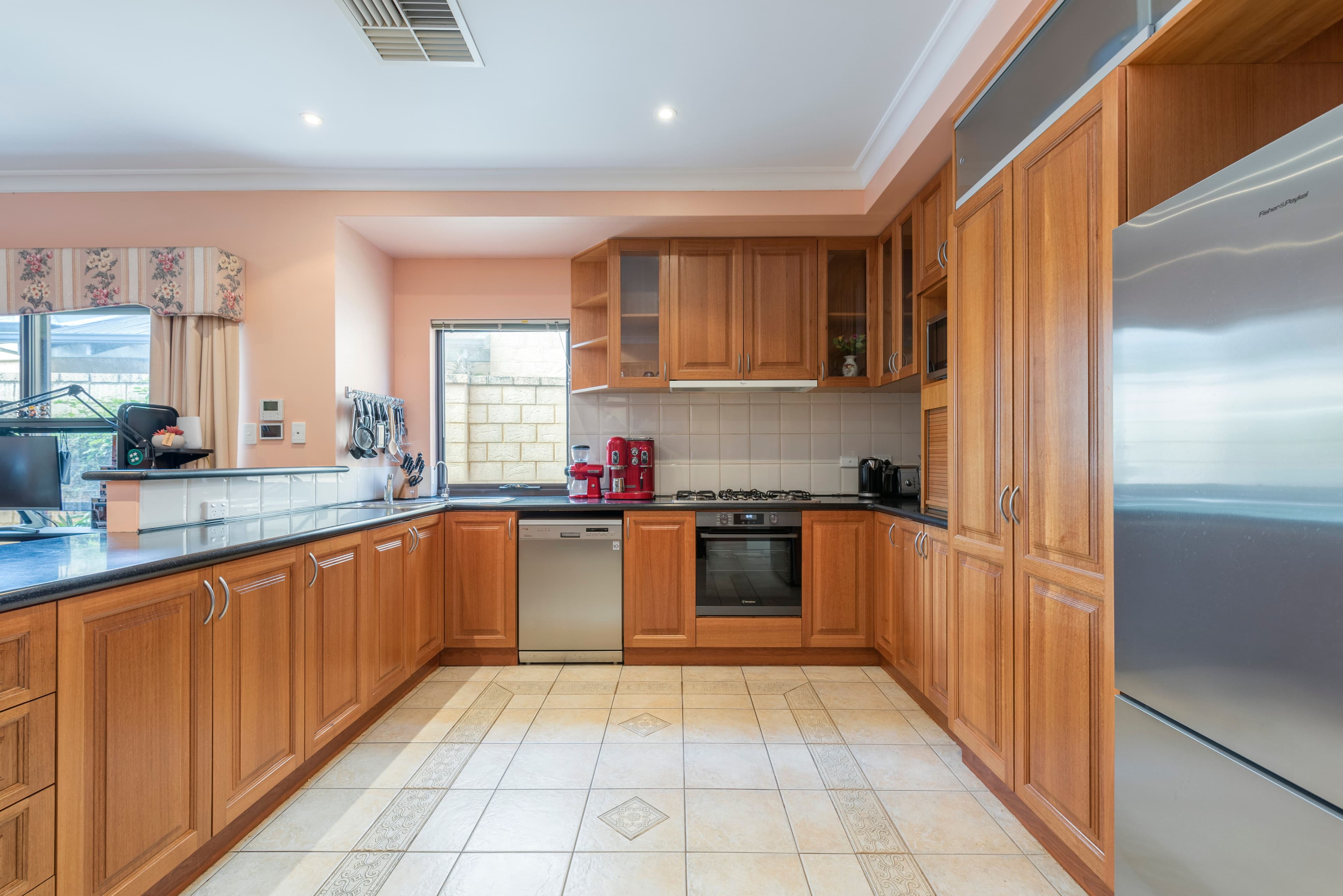 23A Sulman Avenue, Salter Point WA 6152, Salter Point - Thumbnail 6