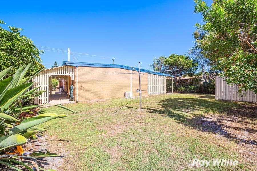 21 Avon Avenue, Banksia Beach QLD 4507, Banksia Beach - Thumbnail 4