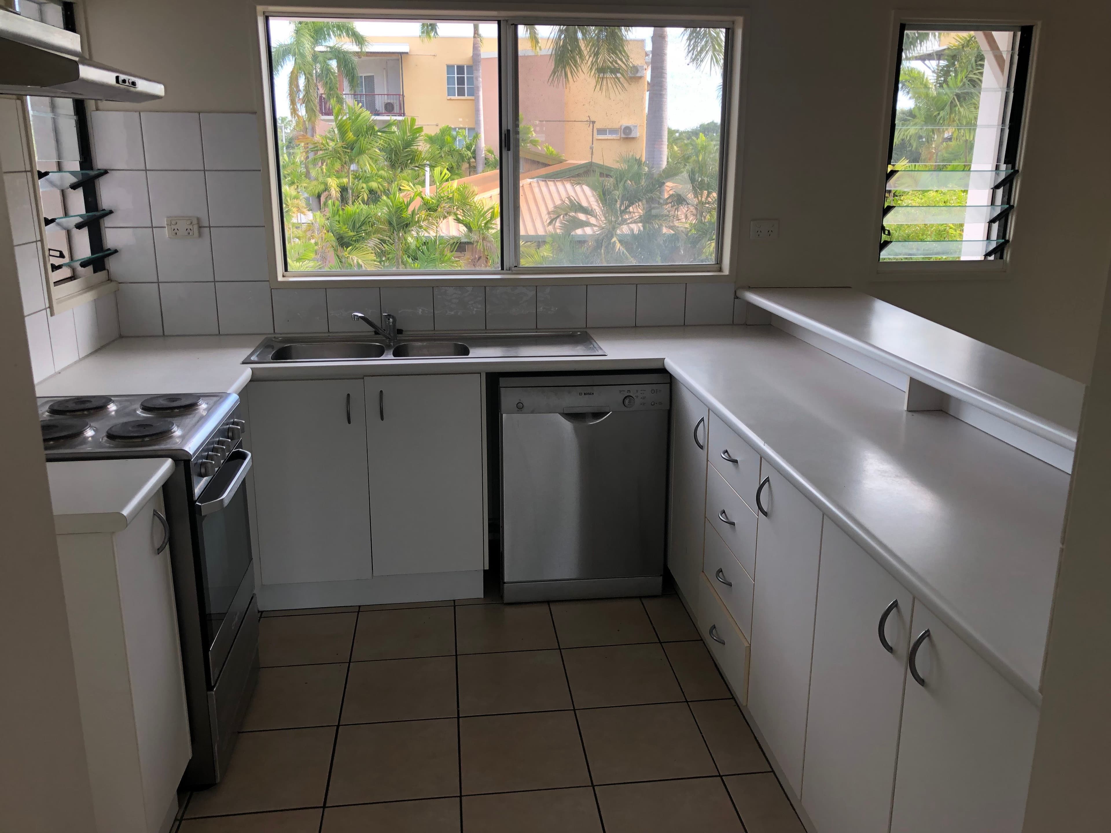 5/129 Smith Street, Larrakeyah NT 0820, Larrakeyah - Thumbnail 3
