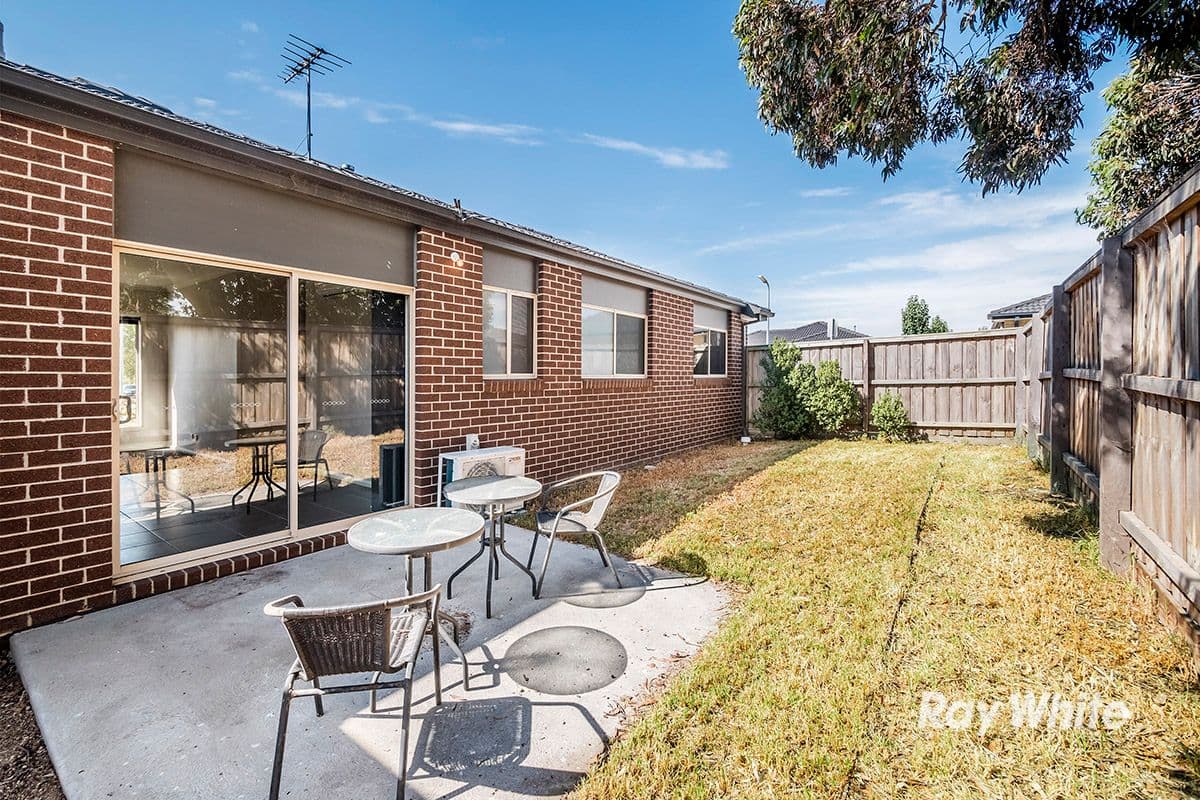 37-39 Valencia Circuit, Cranbourne VIC 3977, Cranbourne - Thumbnail 8