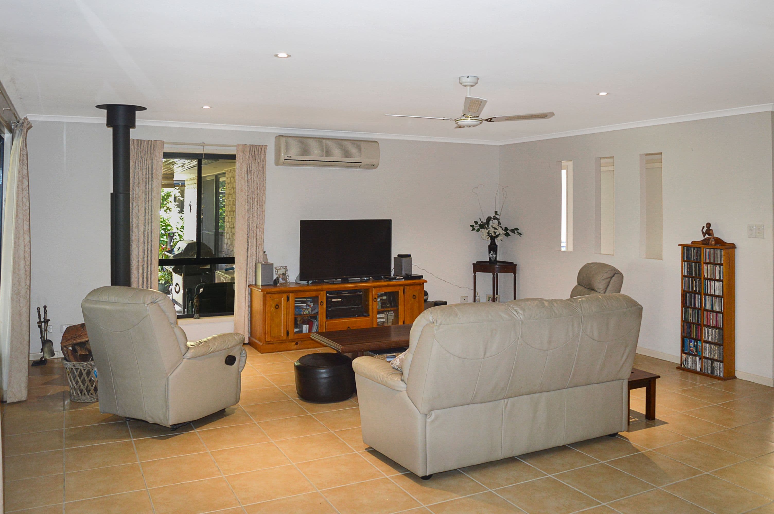 12 Wattlebird Place, Landsborough QLD 4550, Landsborough - Thumbnail 4