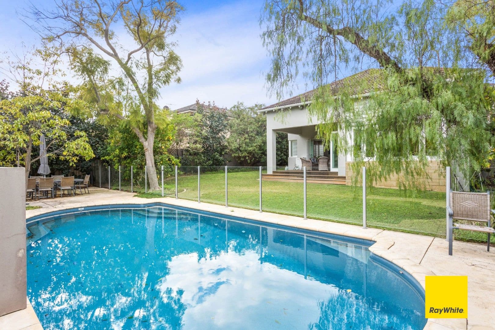 7 Doonan Road, Nedlands WA 6009, Nedlands - Thumbnail 2