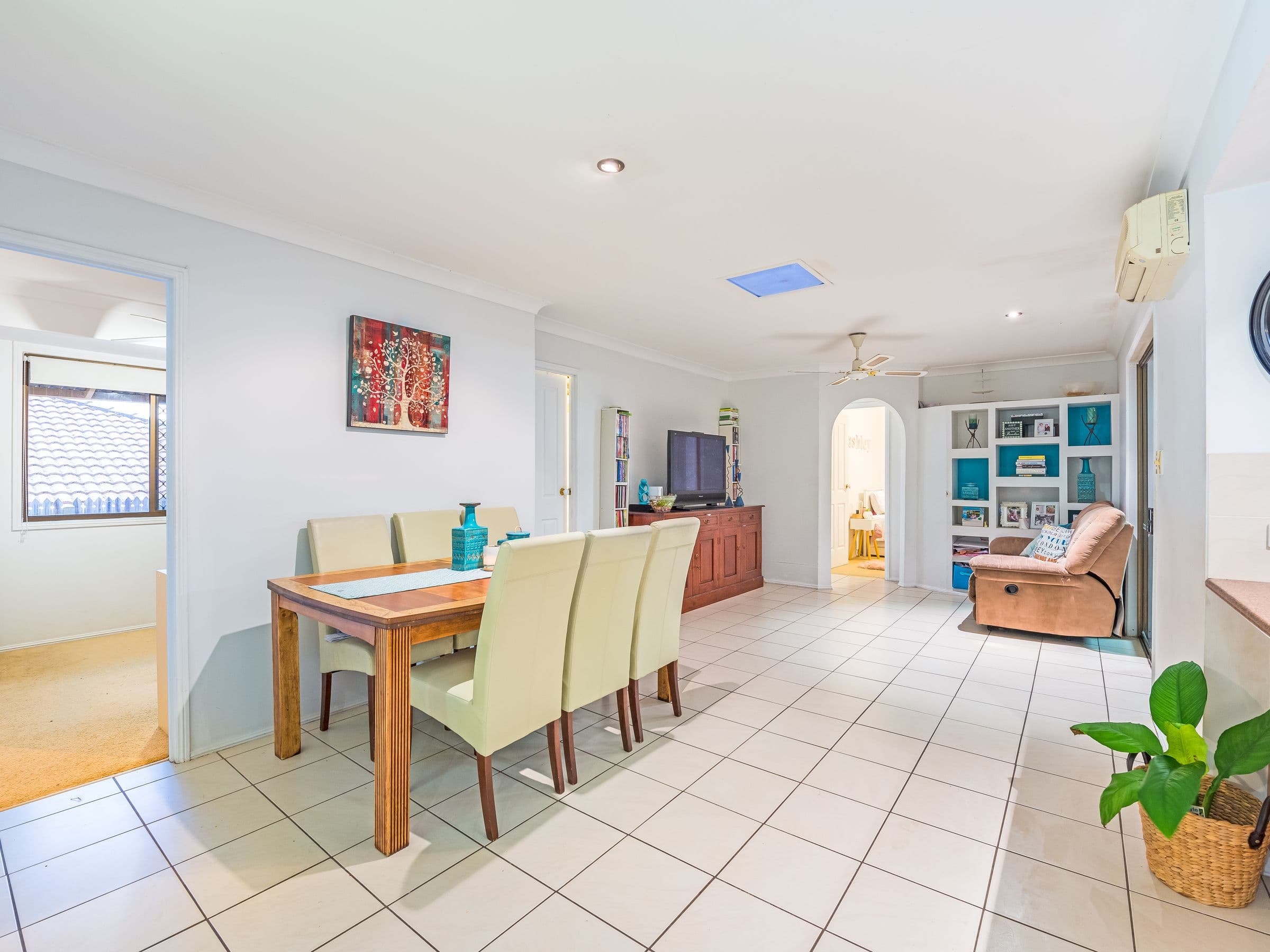 1 Quinton Court, Mount Warren Park QLD 4207, Mount Warren Park - Thumbnail 8
