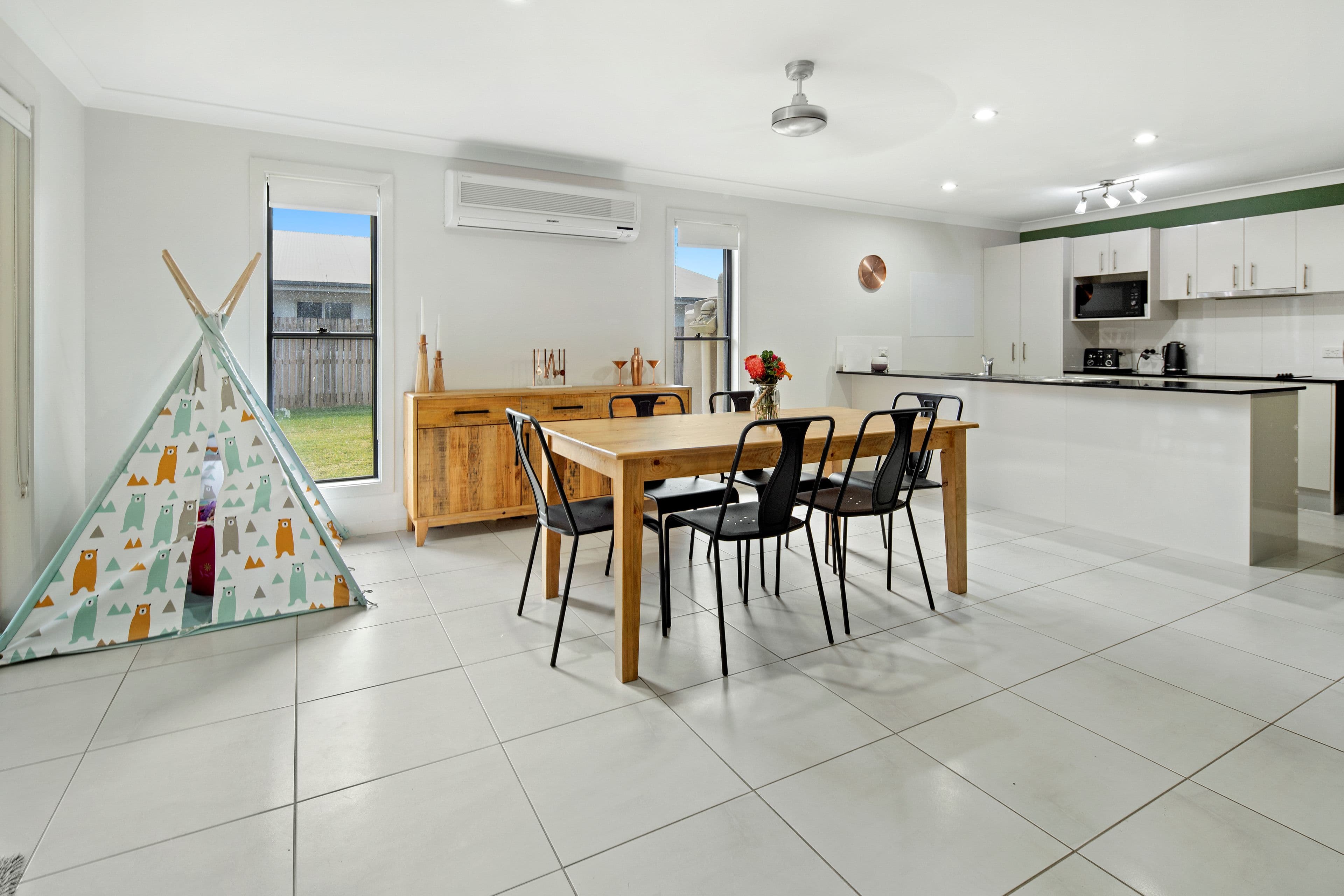 10 Bali Hi Place, Jubilee Pocket QLD 4802, Jubilee Pocket - Thumbnail 3