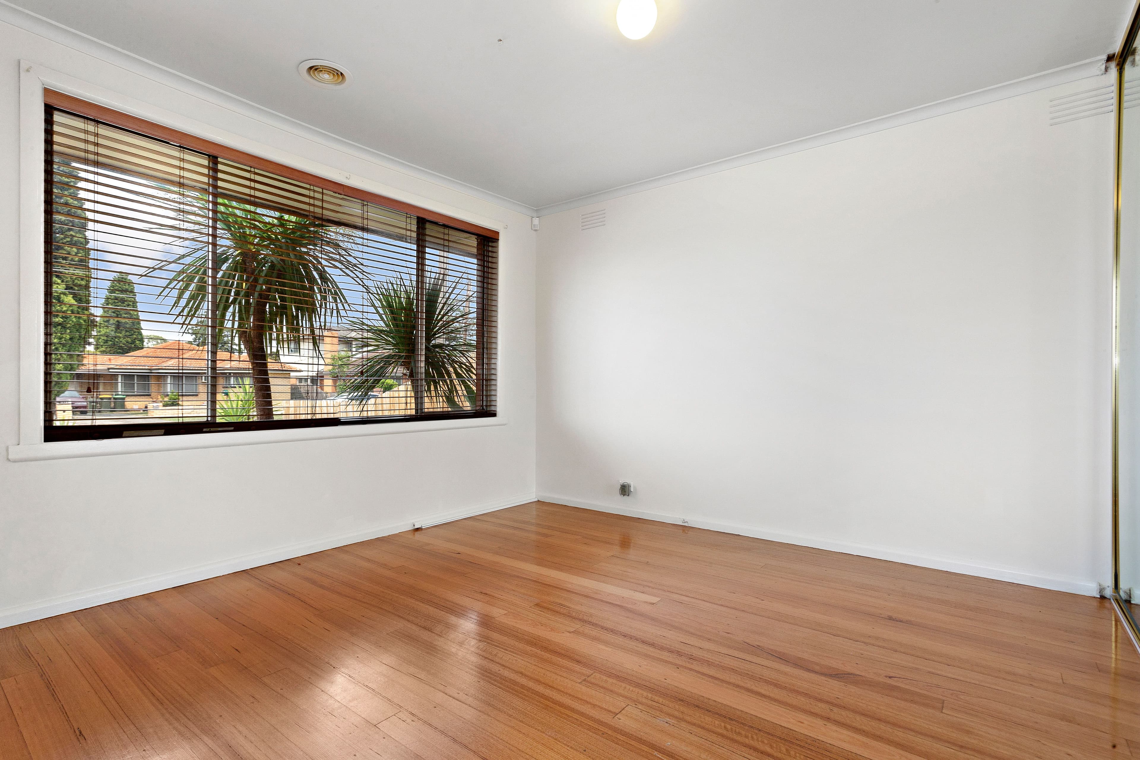 102 Spring Street, Thomastown VIC 3074, Thomastown - Thumbnail 6