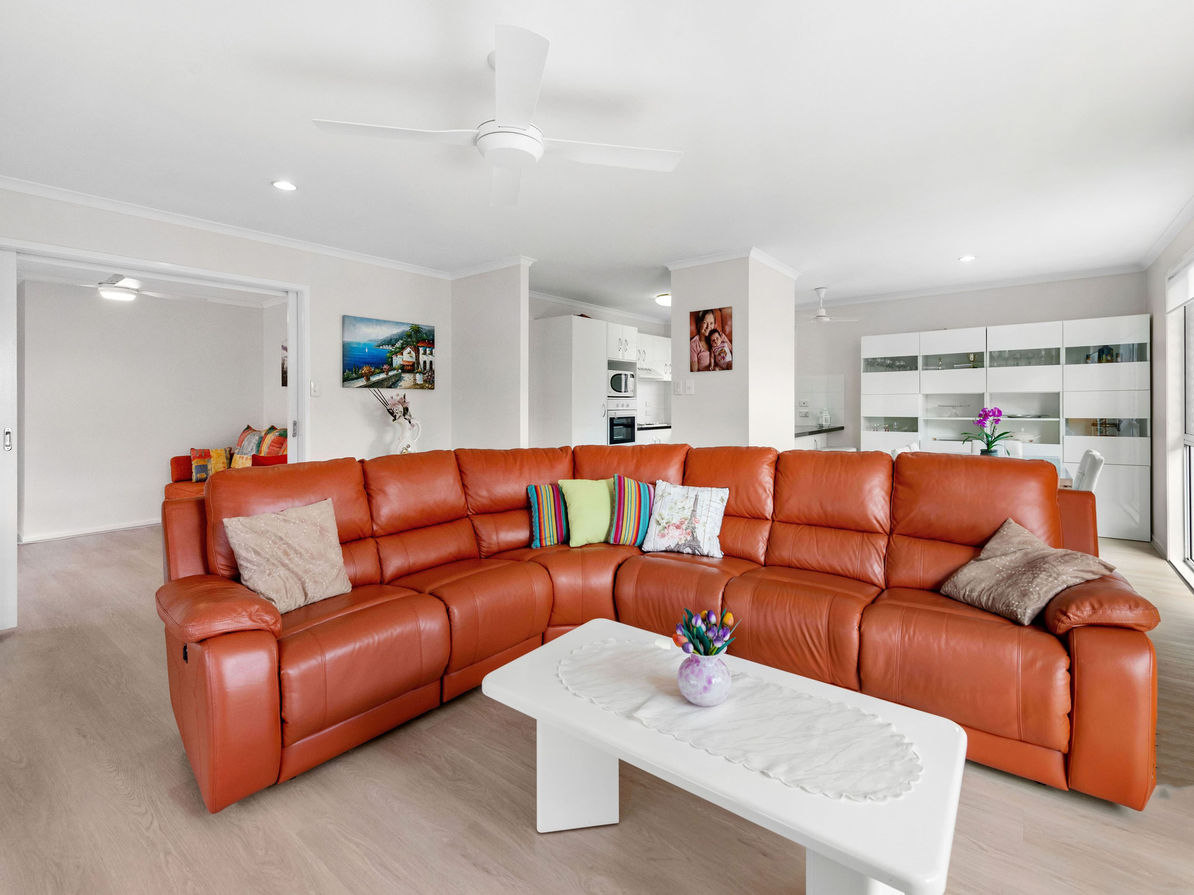 2 Ford Court, Carindale QLD 4152, Carindale - Thumbnail 2