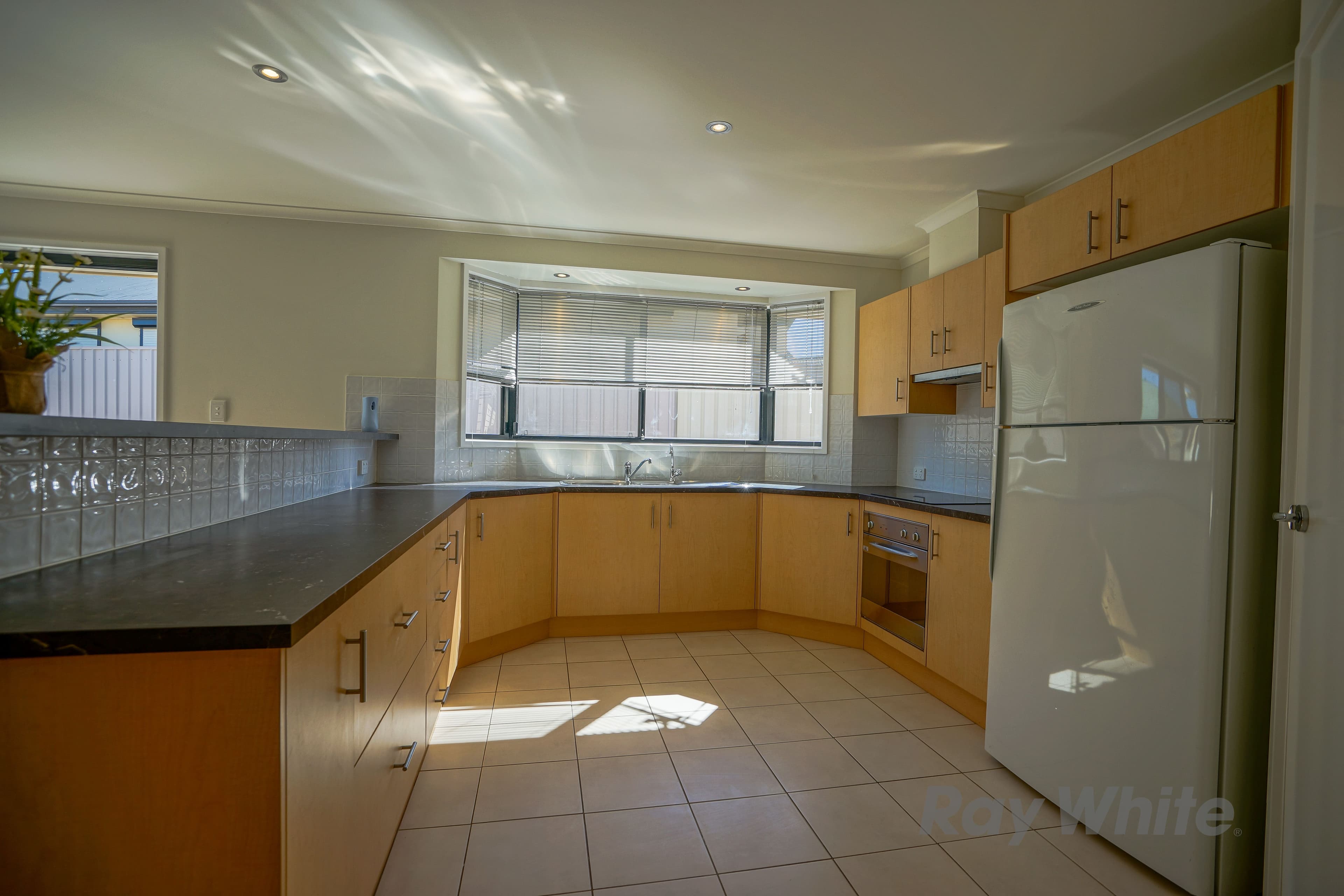2 Finlay Court, Moonta Bay SA 5558, Moonta Bay - Thumbnail 3