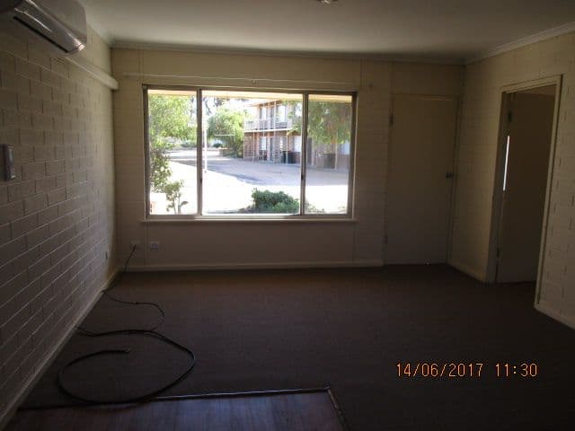 10/32 Hawdon Street, BARMERA SA 5345, Barmera - Thumbnail 3