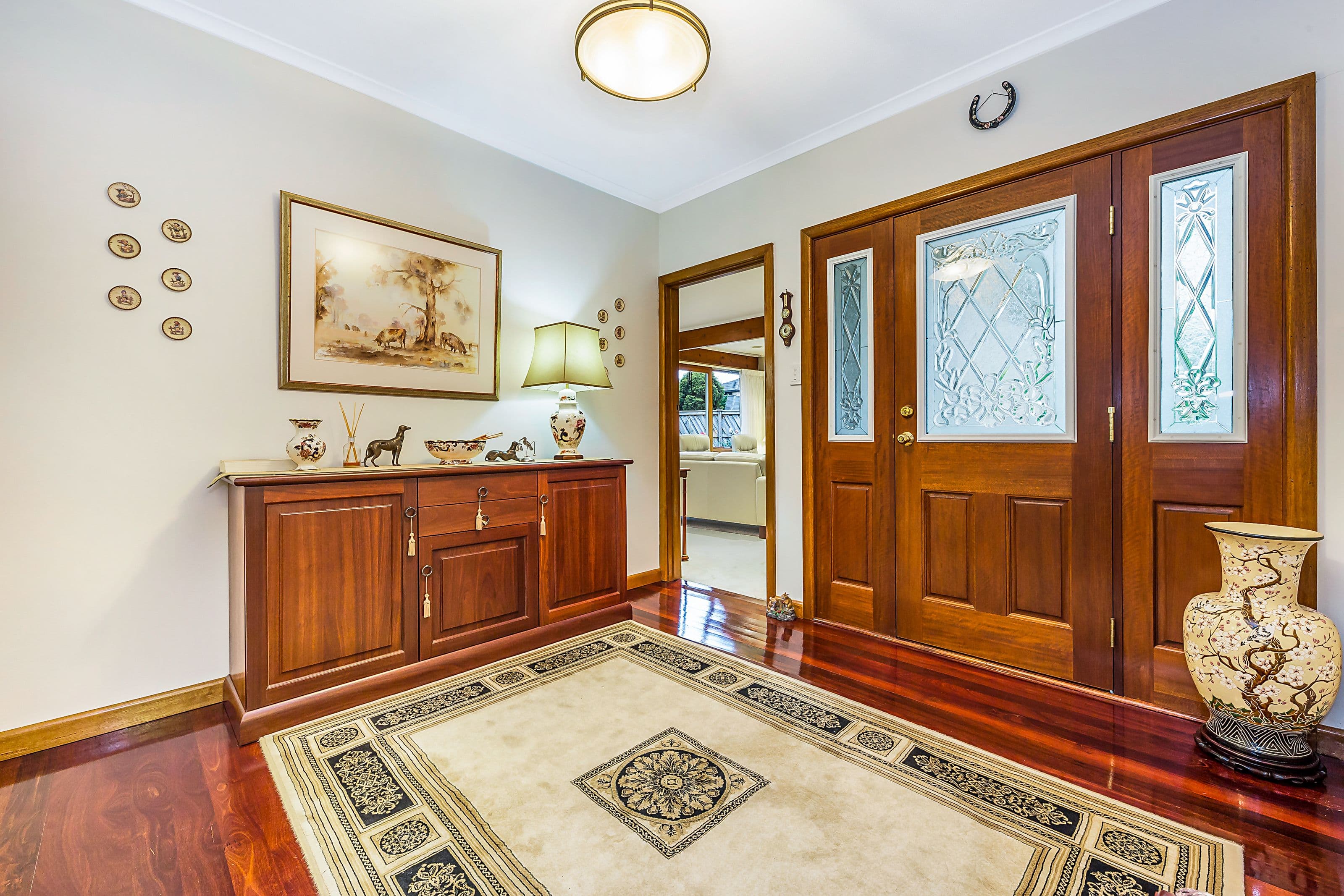 28 Kenilworth Crescent, Glen Waverley VIC 3150, Glen Waverley - Thumbnail 2