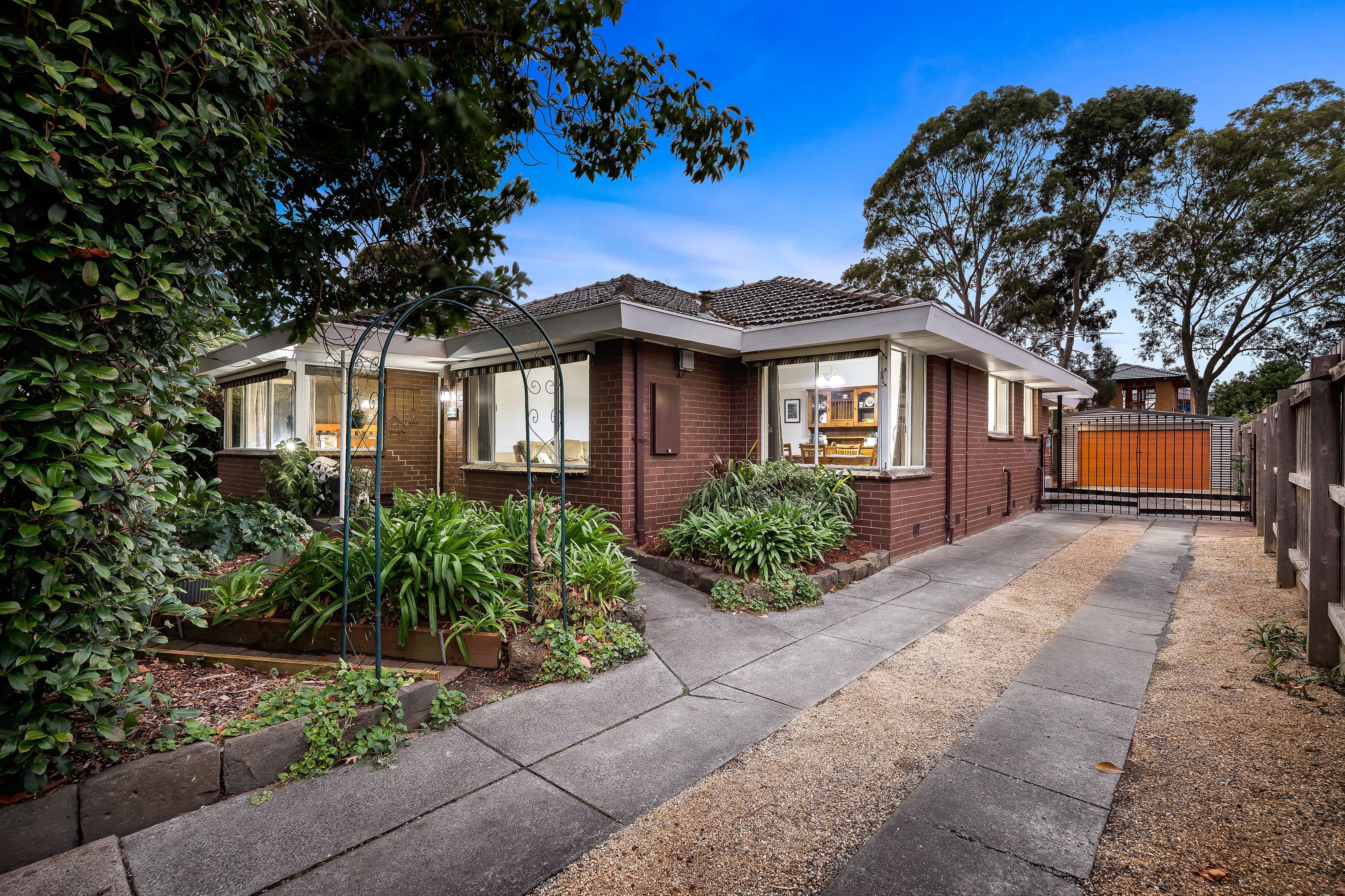 106 Rickards Avenue North, Knoxfield VIC 3180, Knoxfield - Thumbnail 2
