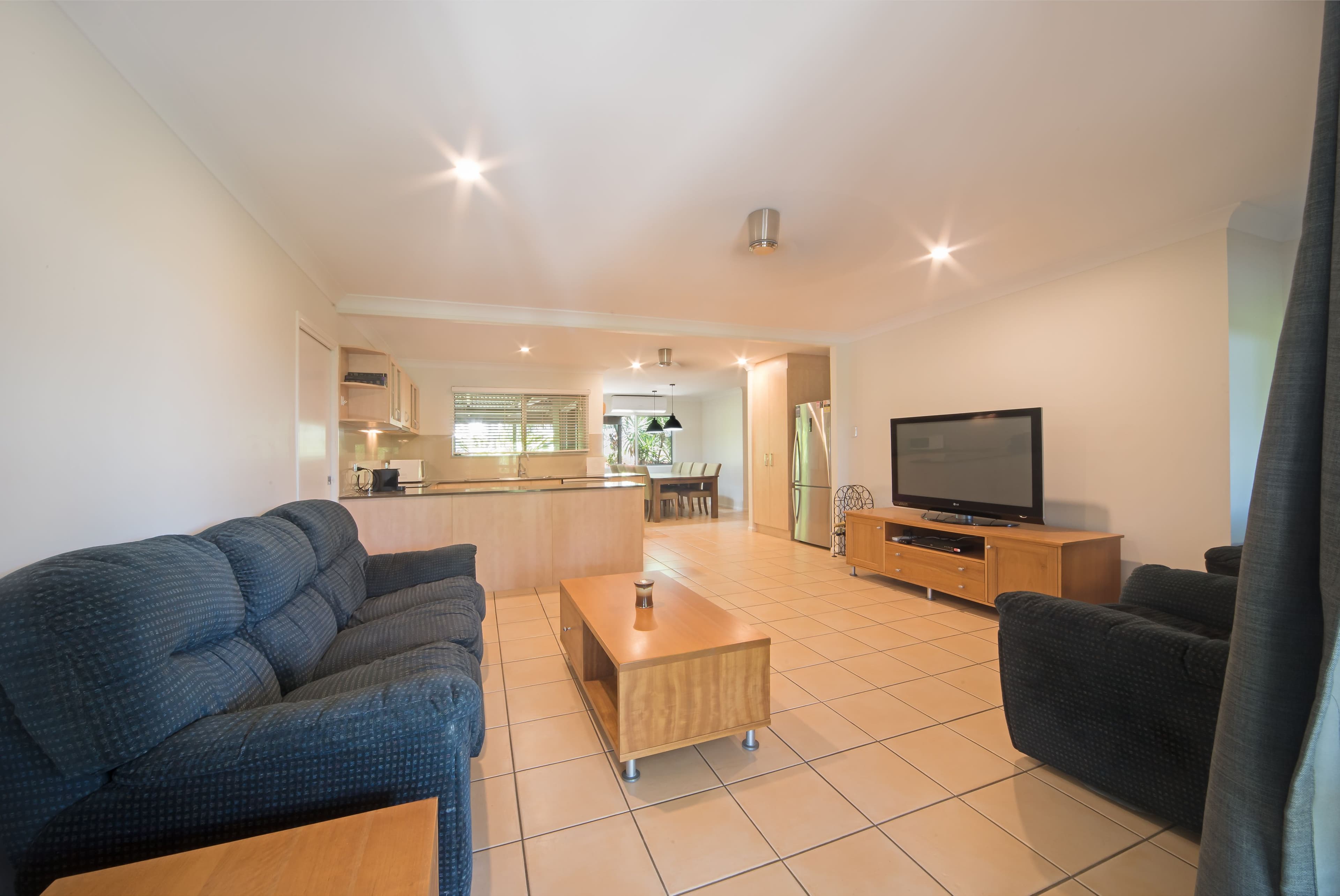 43 Country Road, Cannonvale QLD 4802, Cannonvale - Thumbnail 5