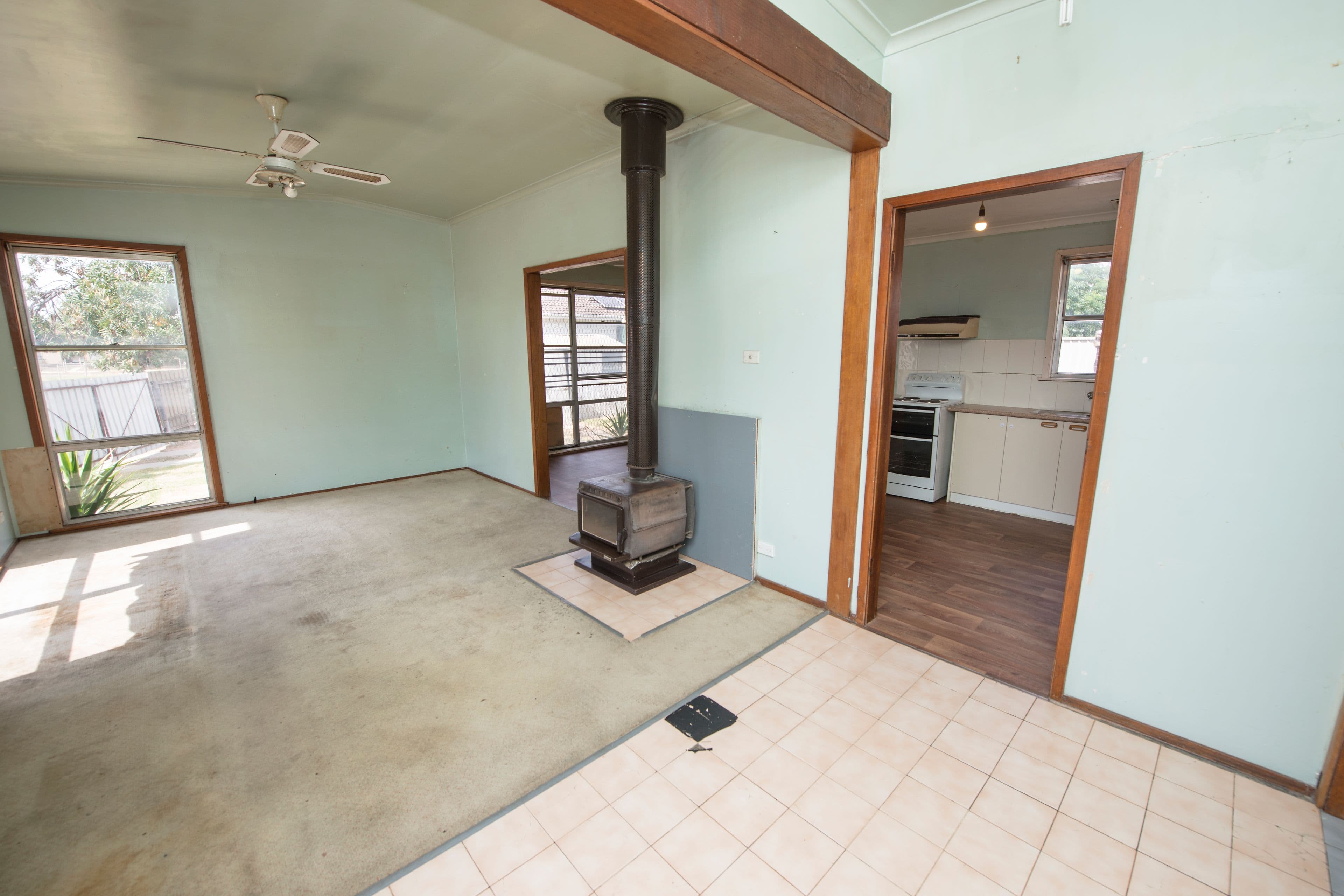 4 Harrison Crescent, Swan Hill VIC 3585, Swan Hill - Thumbnail 2