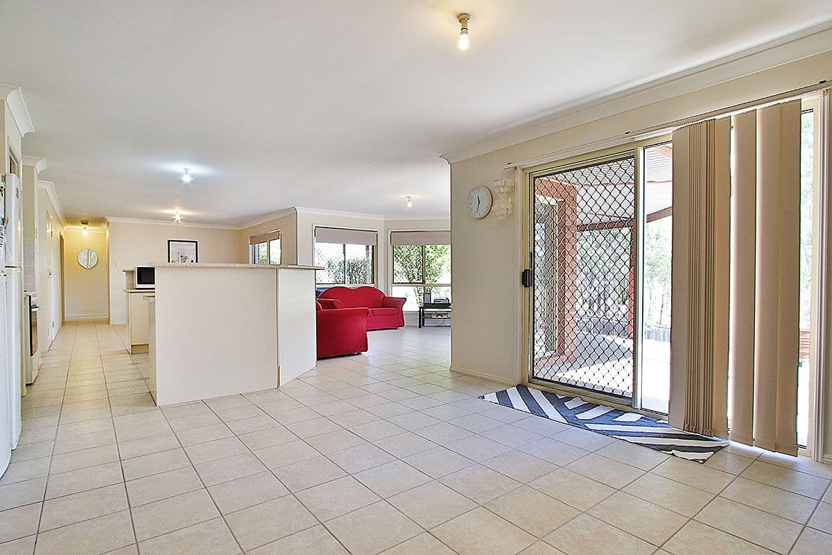 5 Barry Wallace Place, Churchill QLD 4305, Churchill - Thumbnail 8