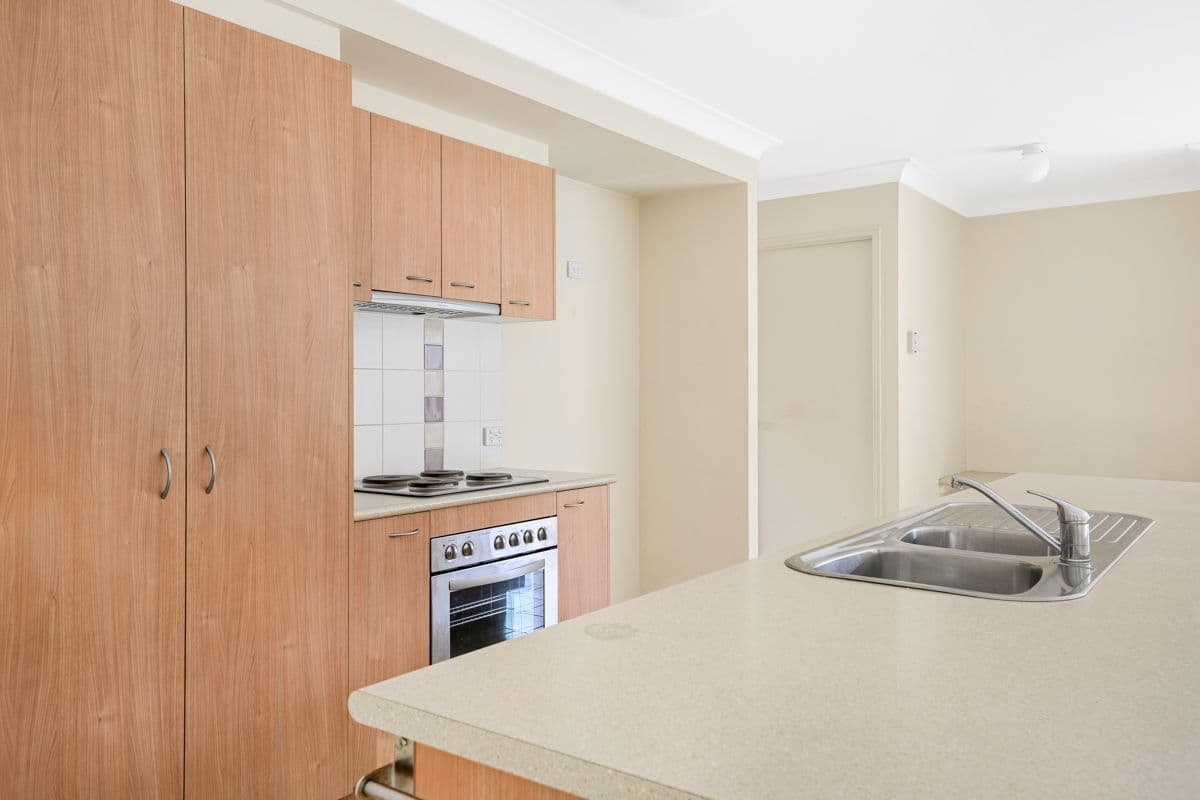 7 Chamberlain Place, Bracken Ridge QLD 4017, Bracken Ridge - Thumbnail 2