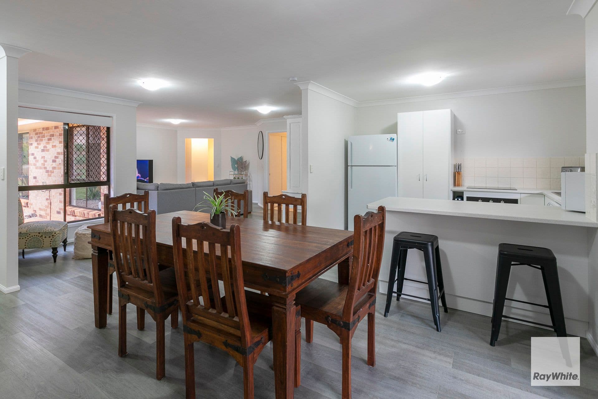 13 Westburn Court, Redland Bay QLD 4165, Redland Bay - Thumbnail 5