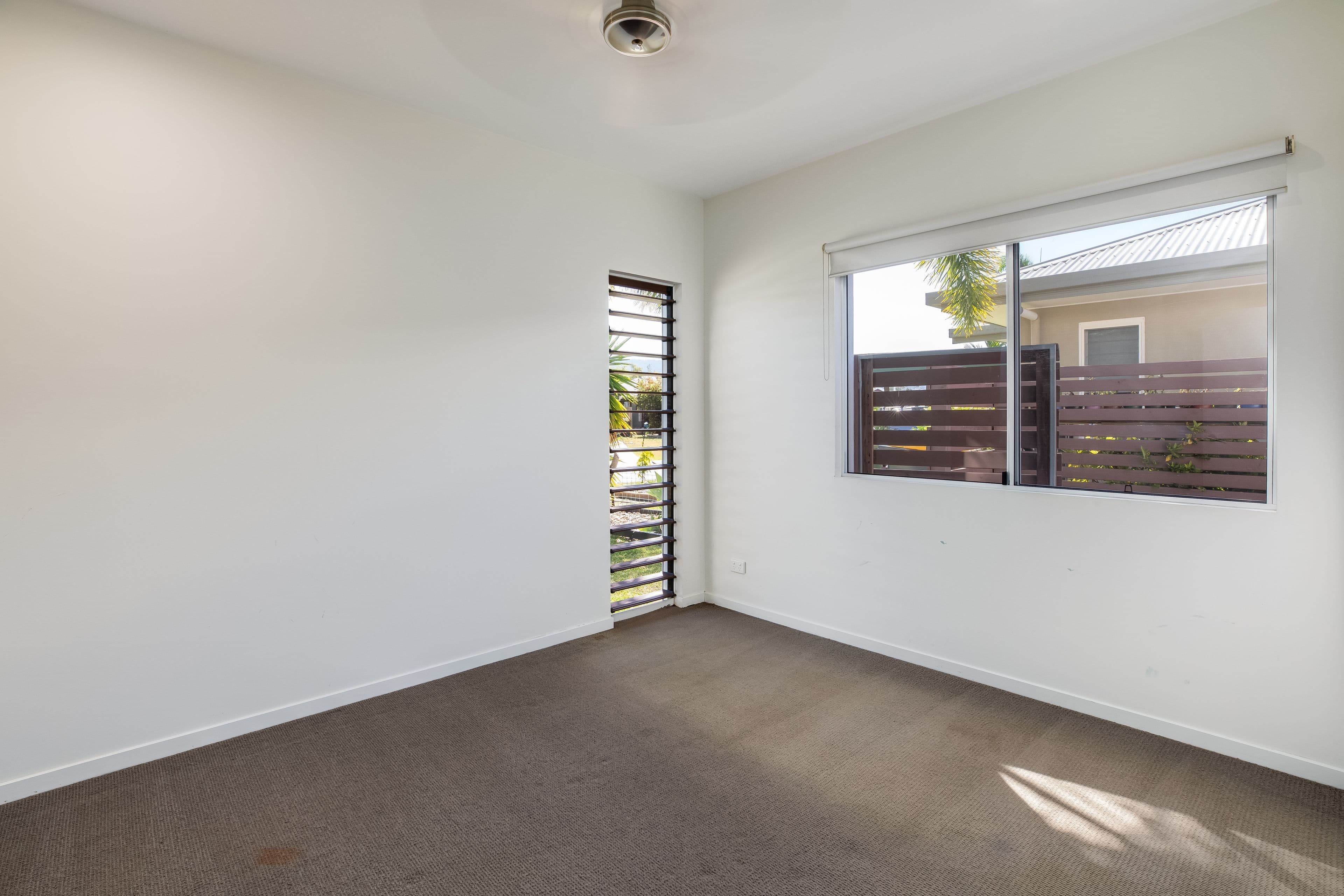 8 Waite Creek Court, Cannonvale QLD 4802, Cannonvale - Thumbnail 8