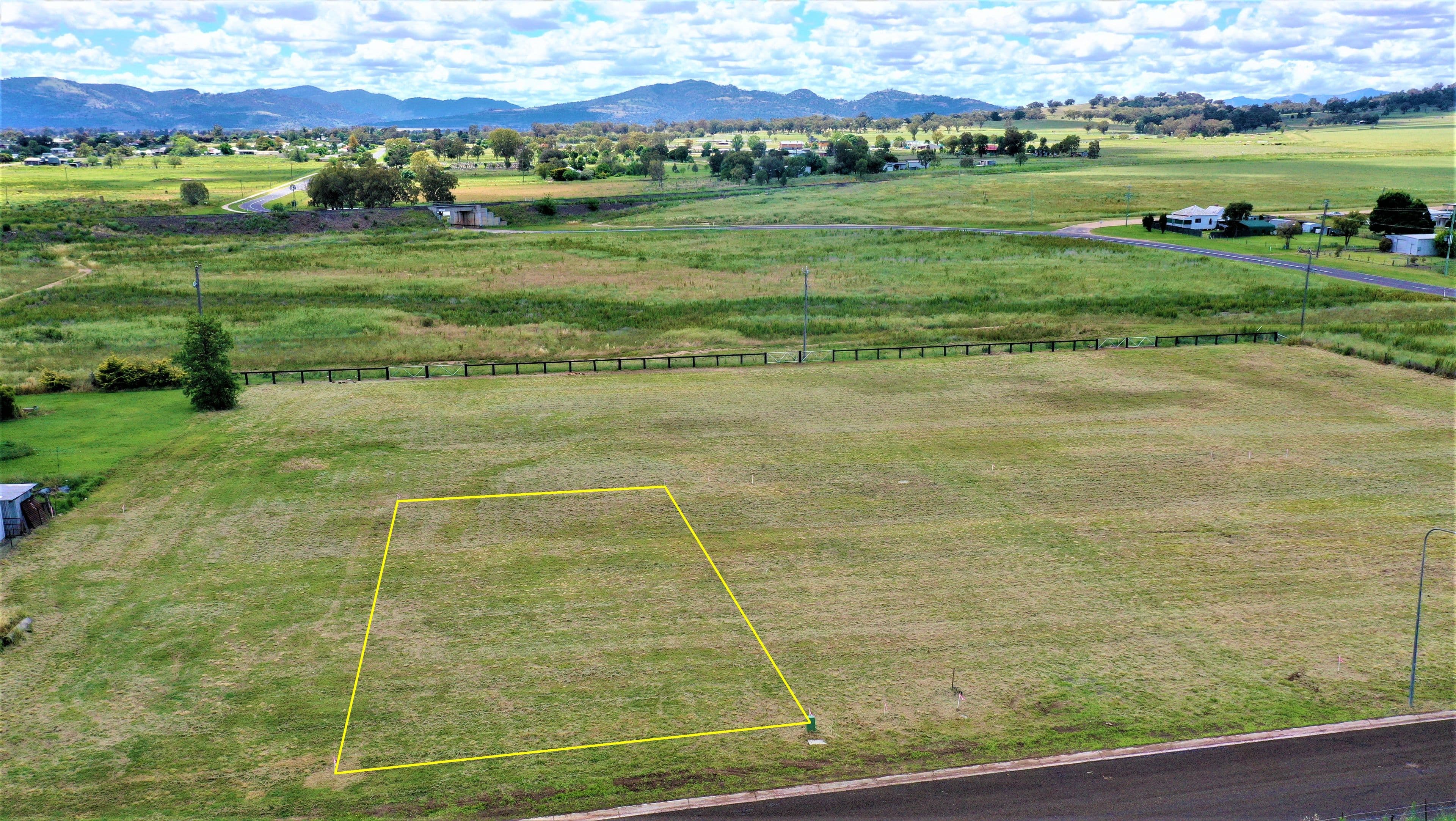 35 Robey Avenue, Quirindi NSW 2343, Quirindi - Thumbnail 3